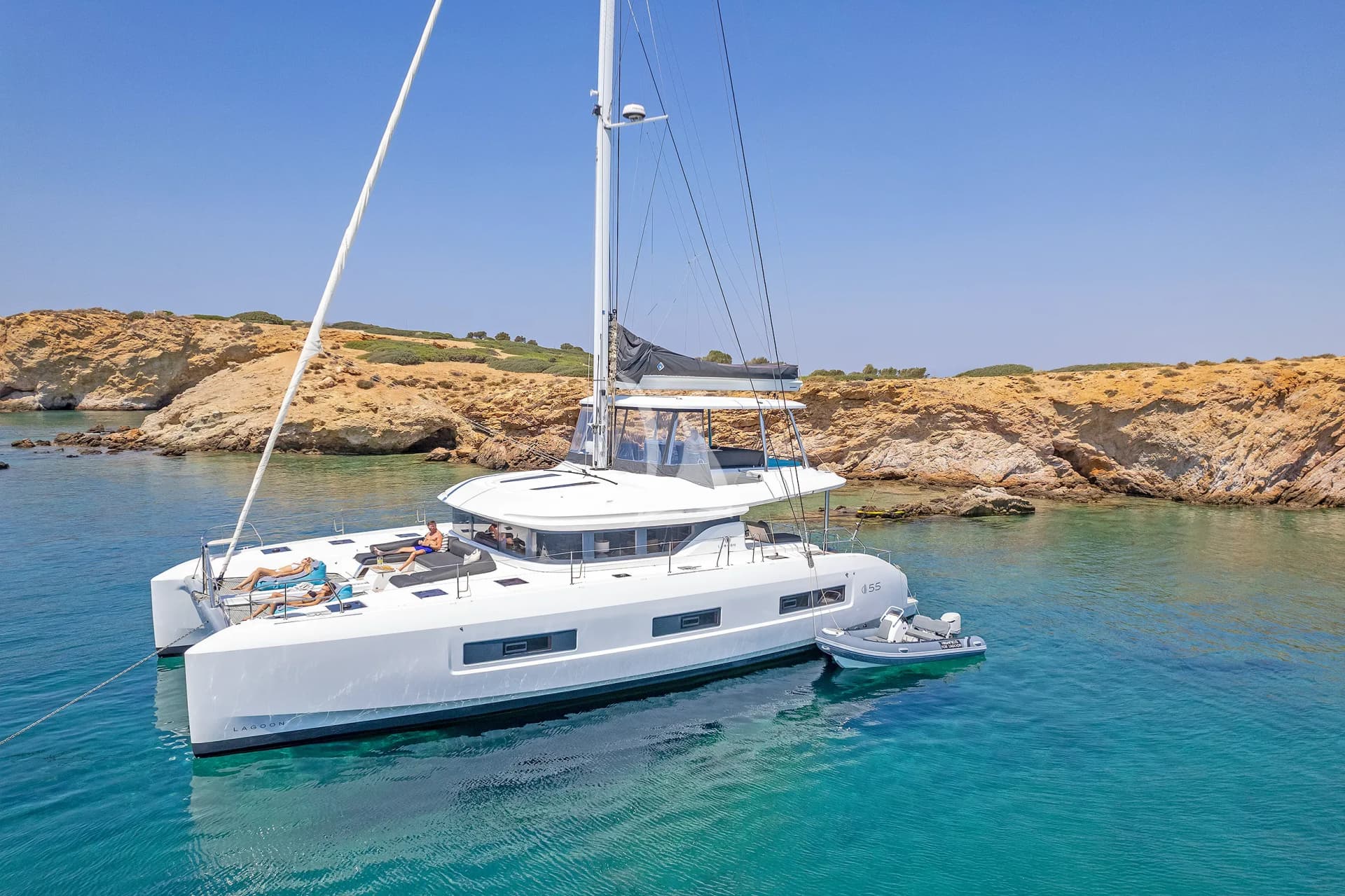 VERINA STAR – Exterior