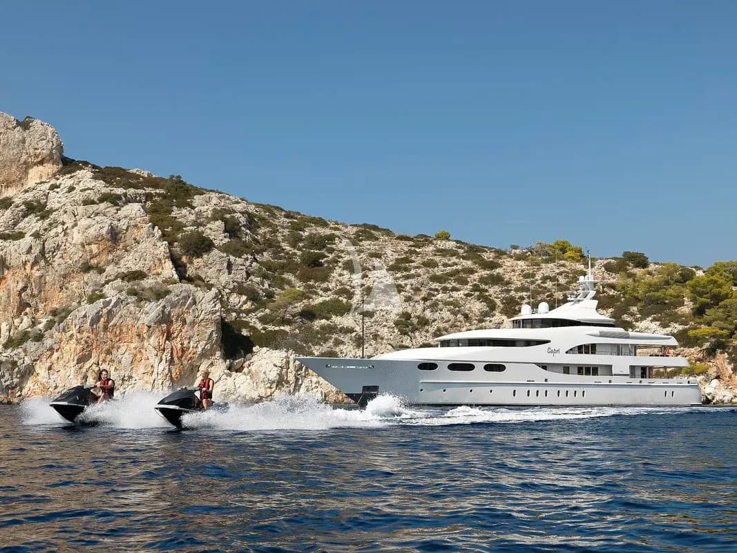 CAPRI I – Exterior