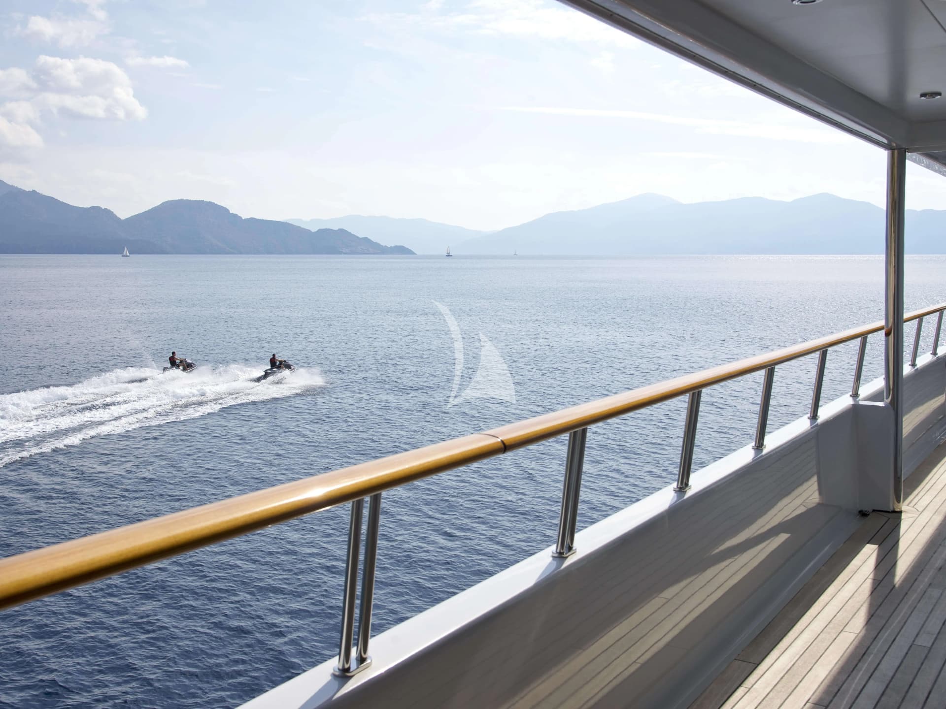 CAPRI I – Exterior