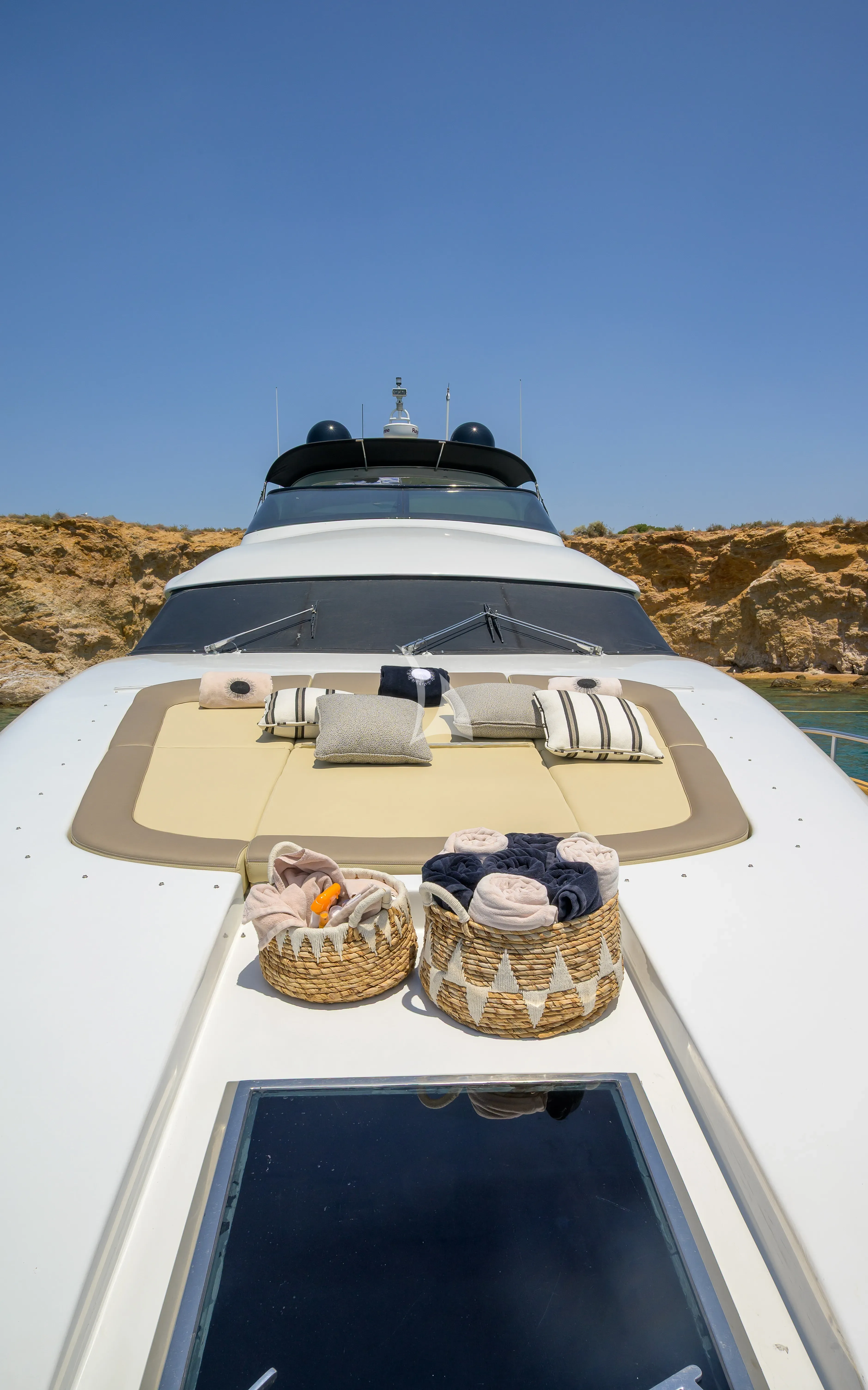COOKIE – Exterior