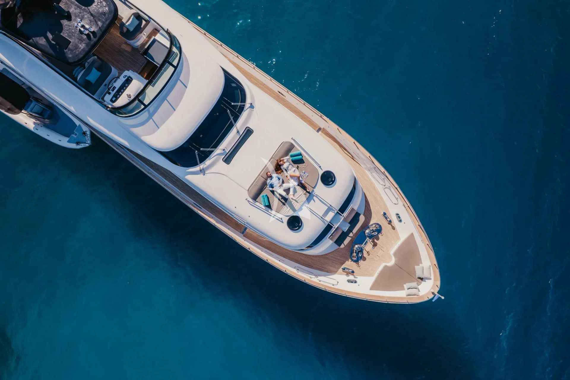 Cynthia – Exterior