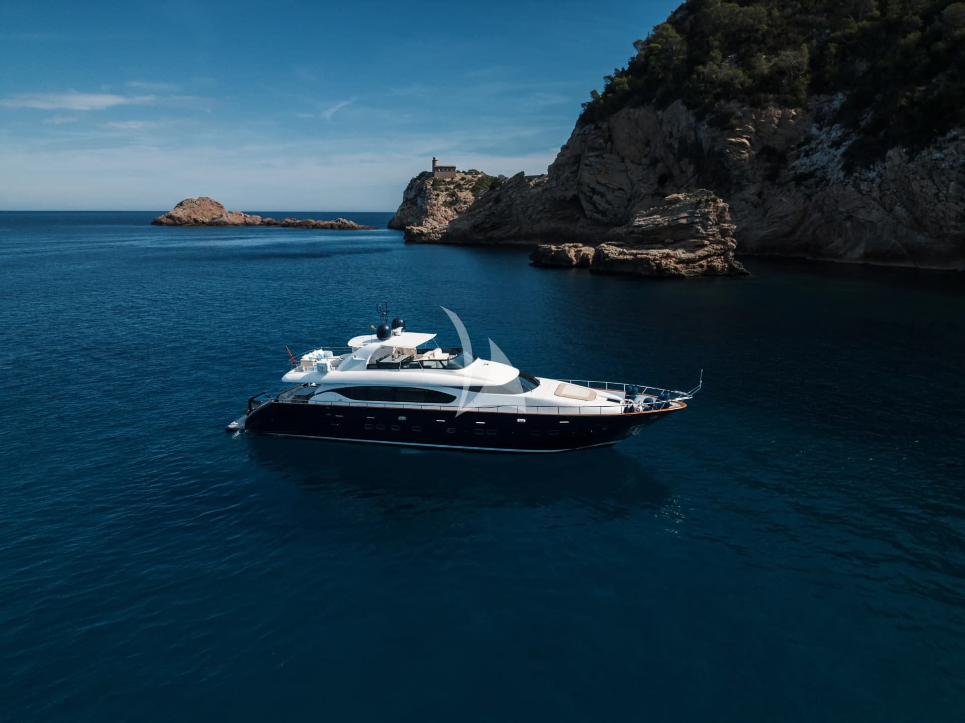LADY KC – Exterior