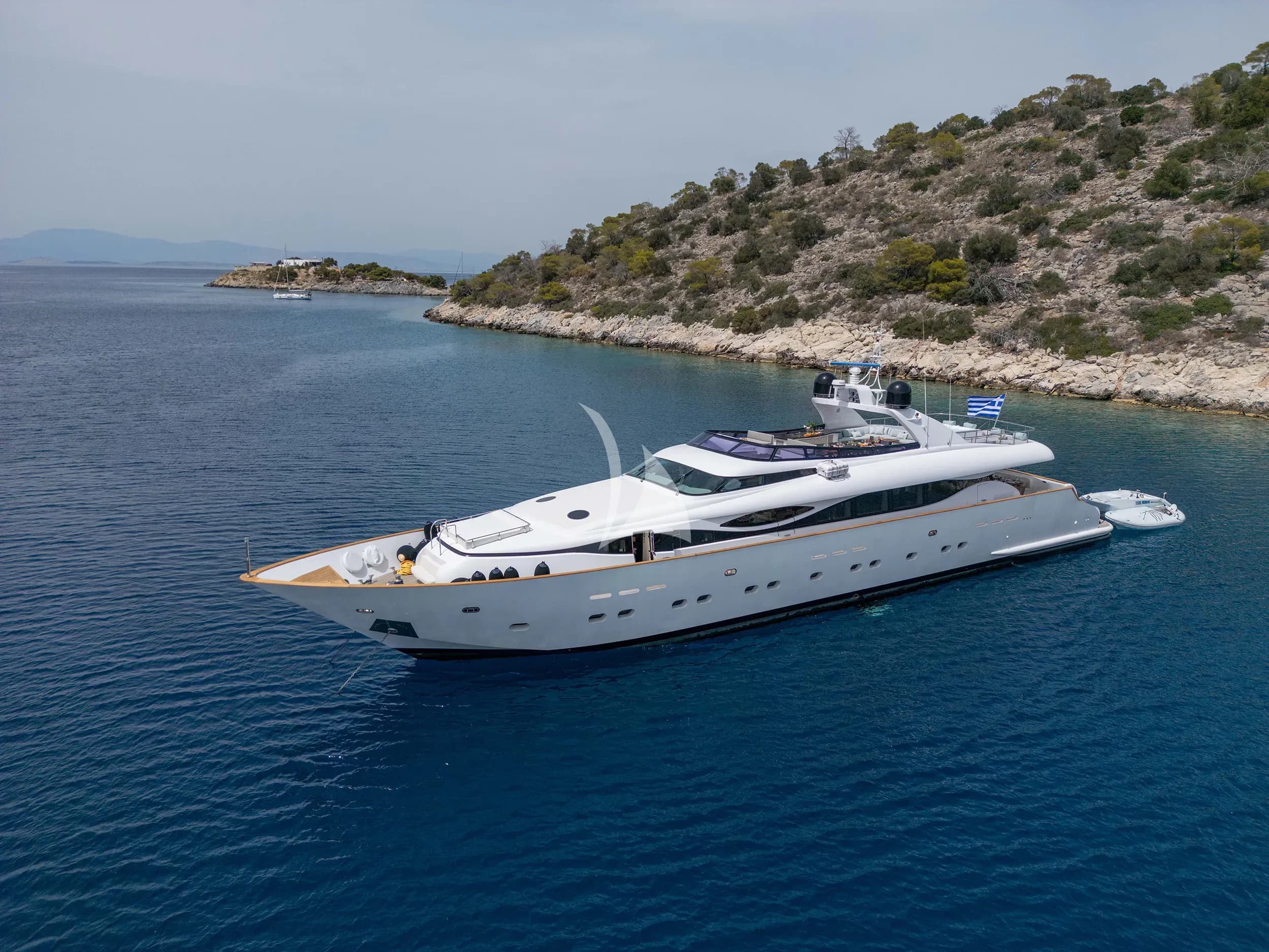 PAREAKI II – Exterior