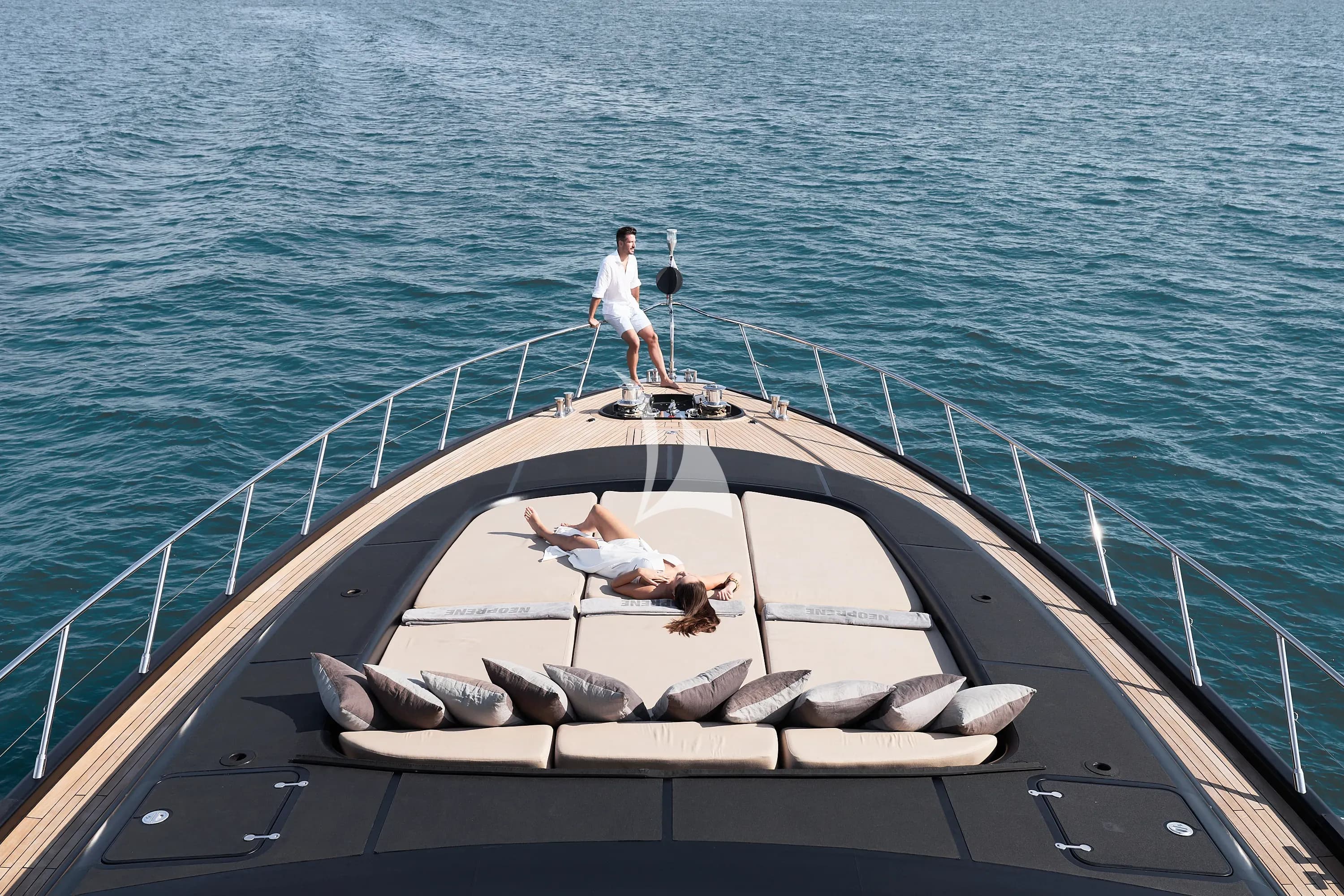 NEOPRENE – Exterior