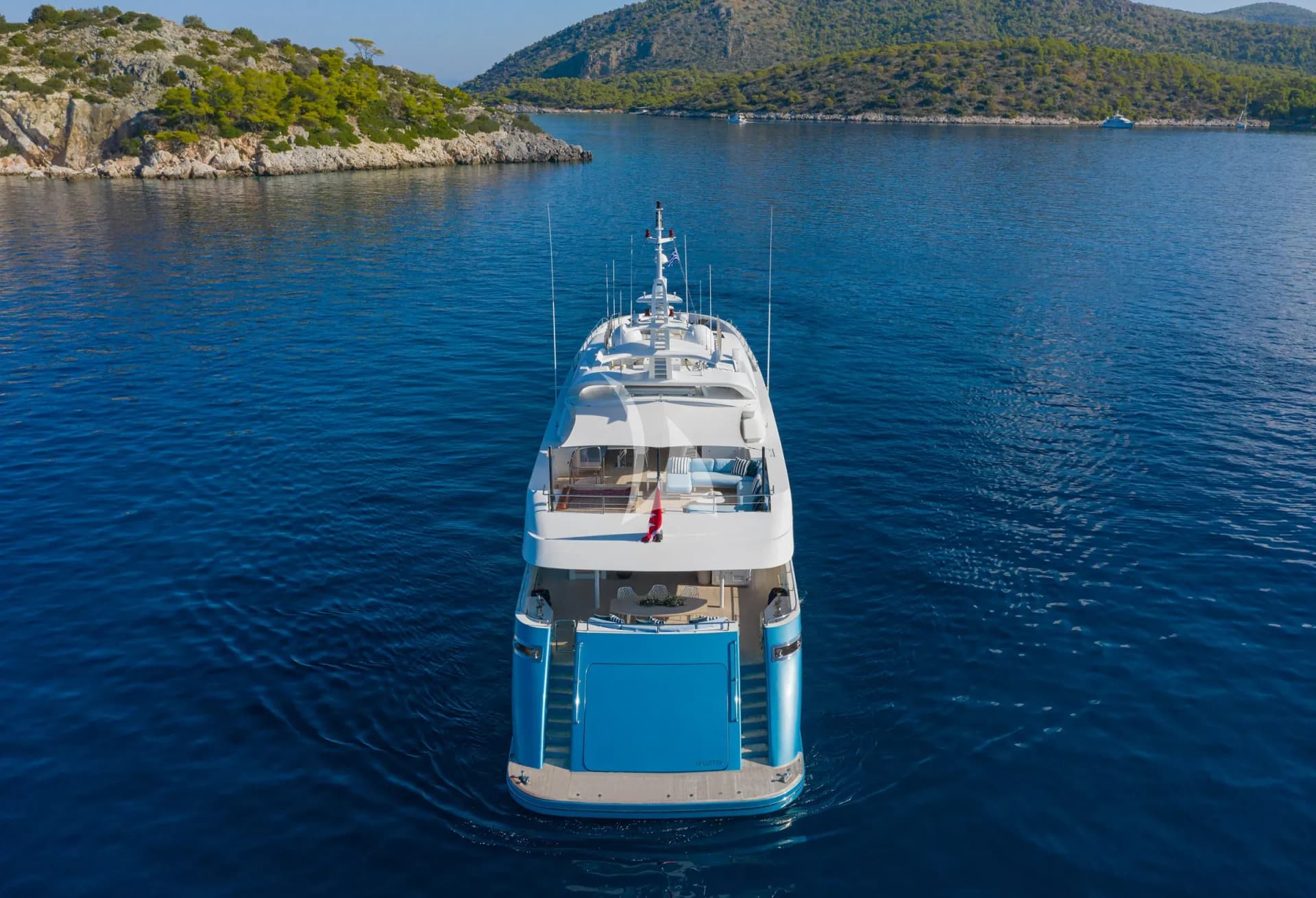 SEA WOLF – Exterior