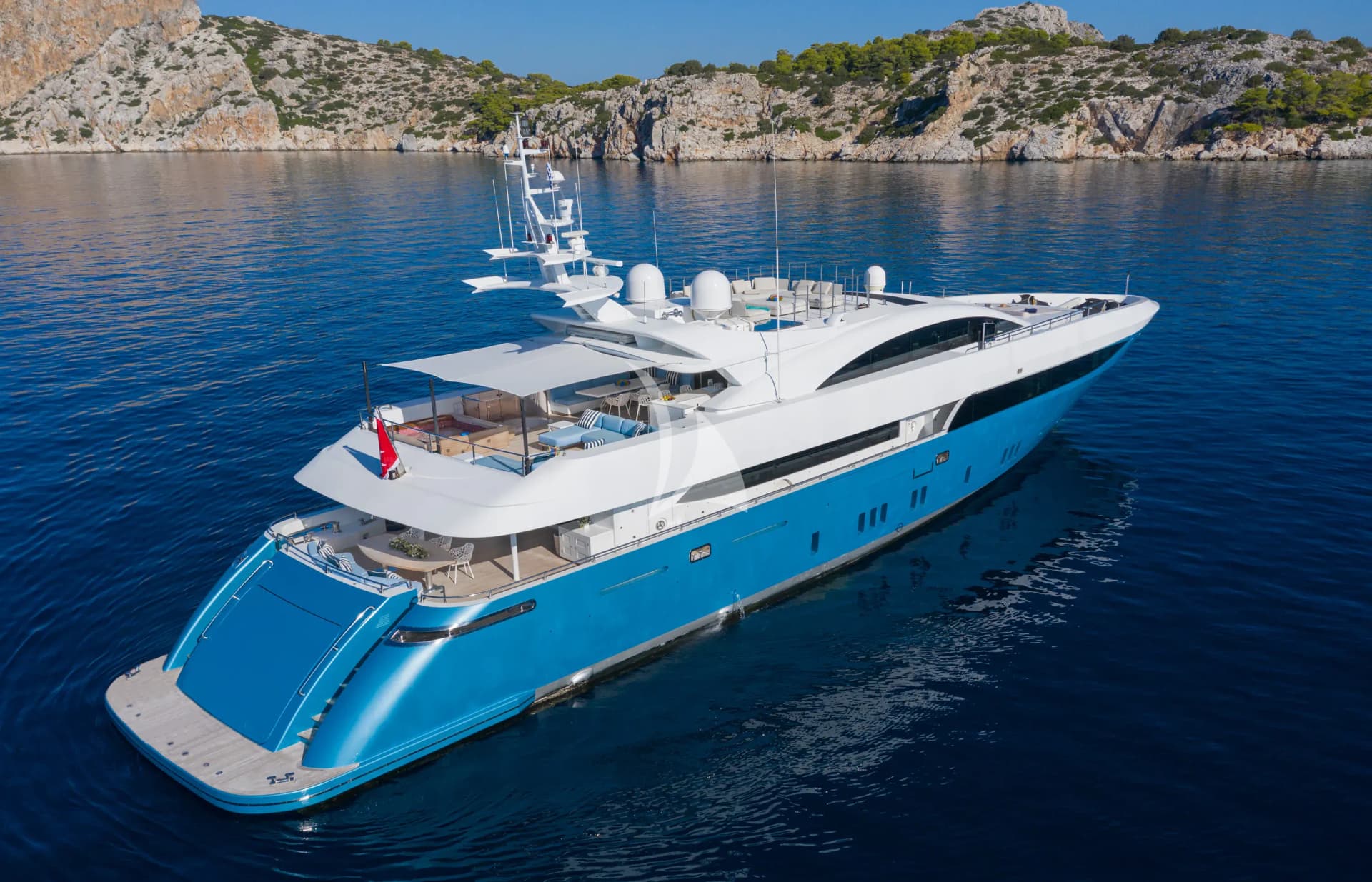 SEA WOLF – Exterior