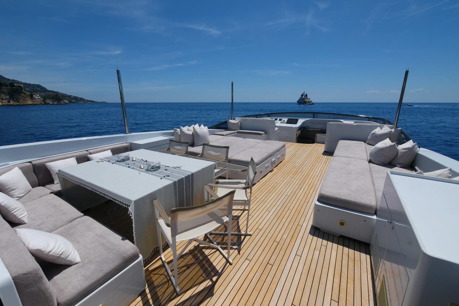 Talila – Exterior