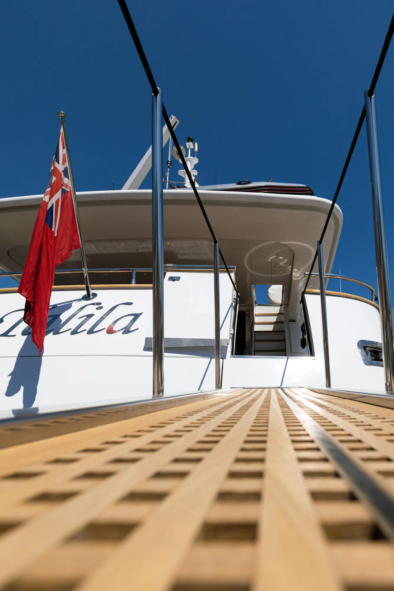 Talila – Exterior