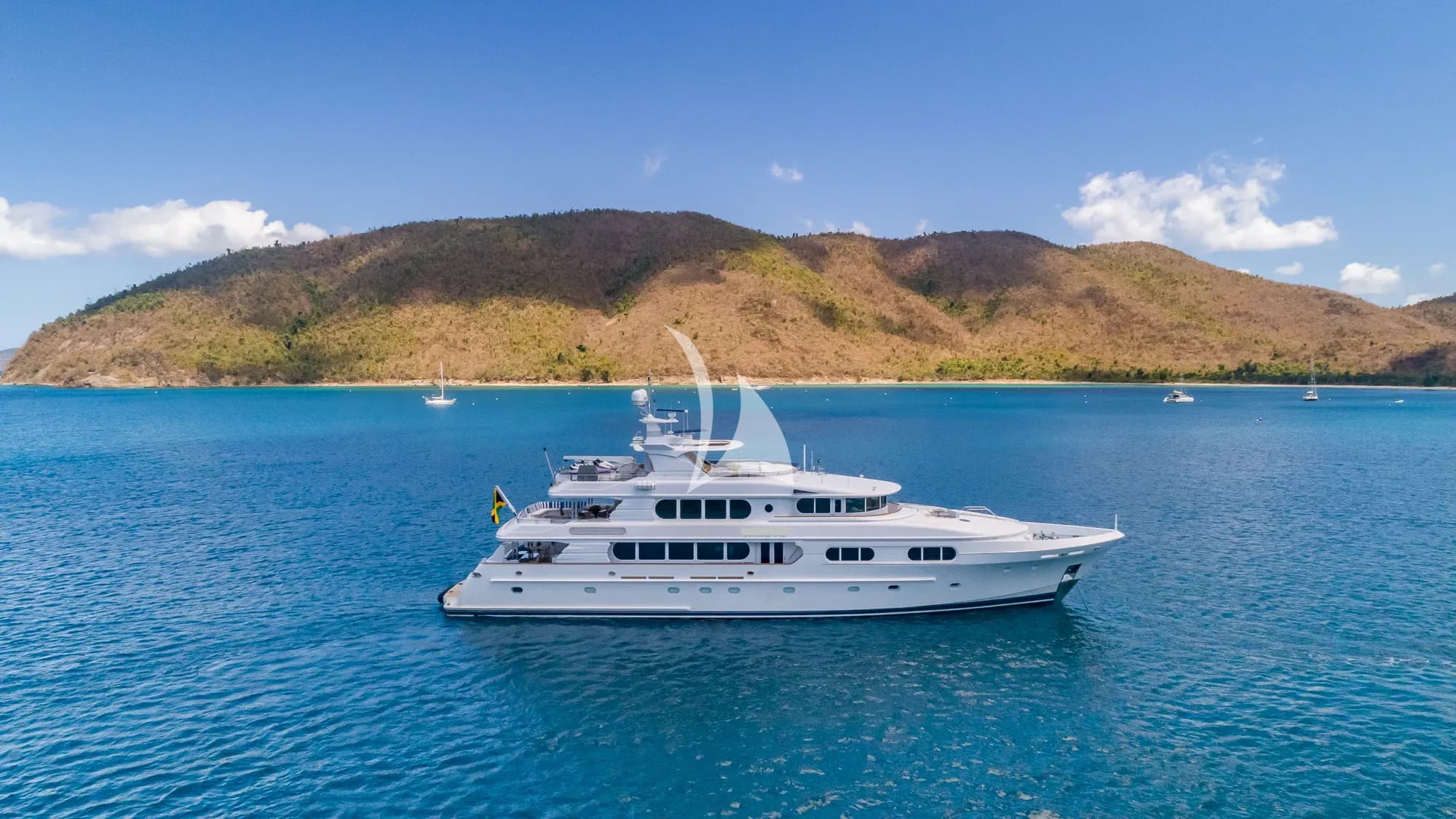 KING OF FUN – Exterior