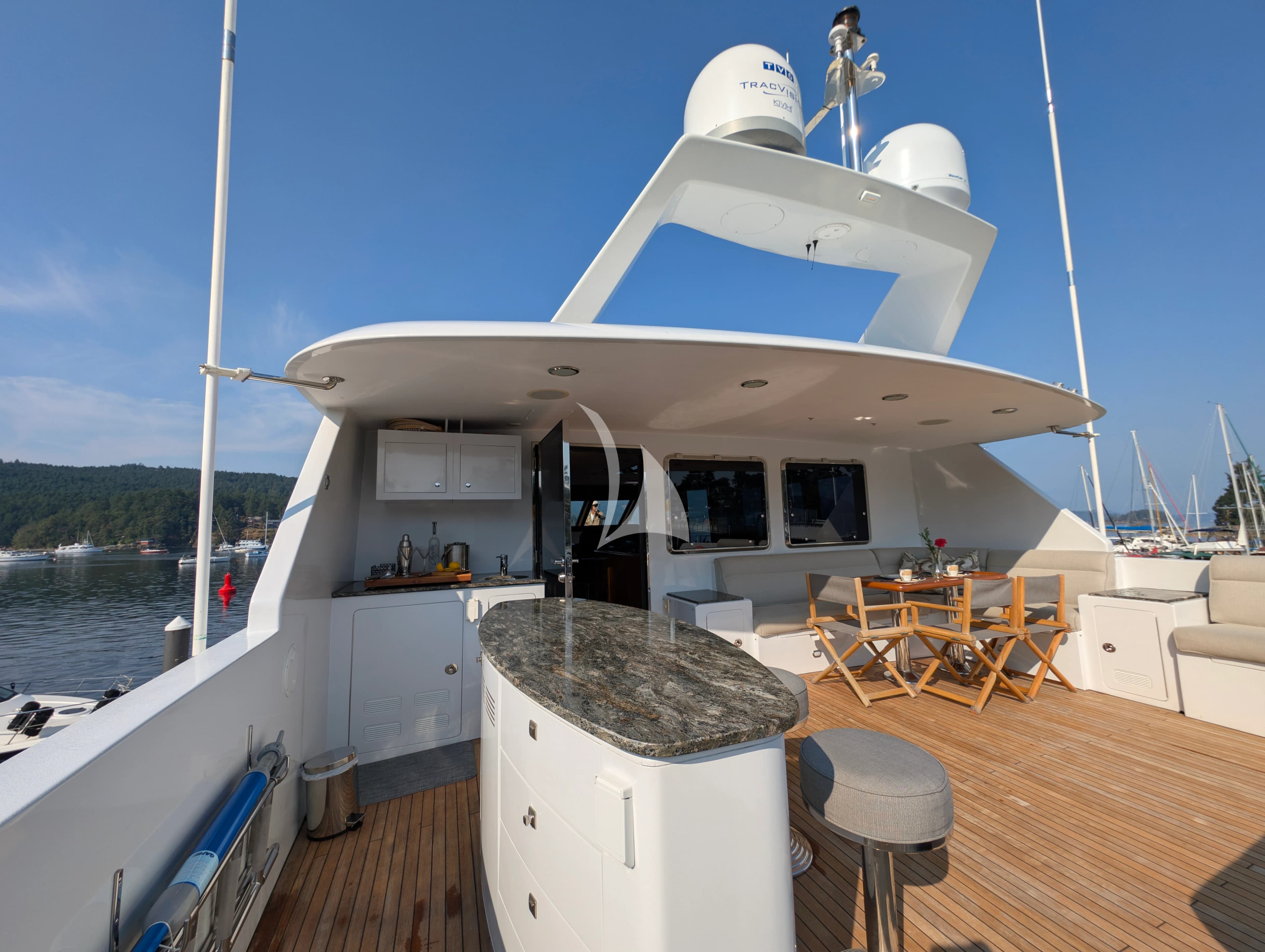 A GREAT ESCAPE – Exterior