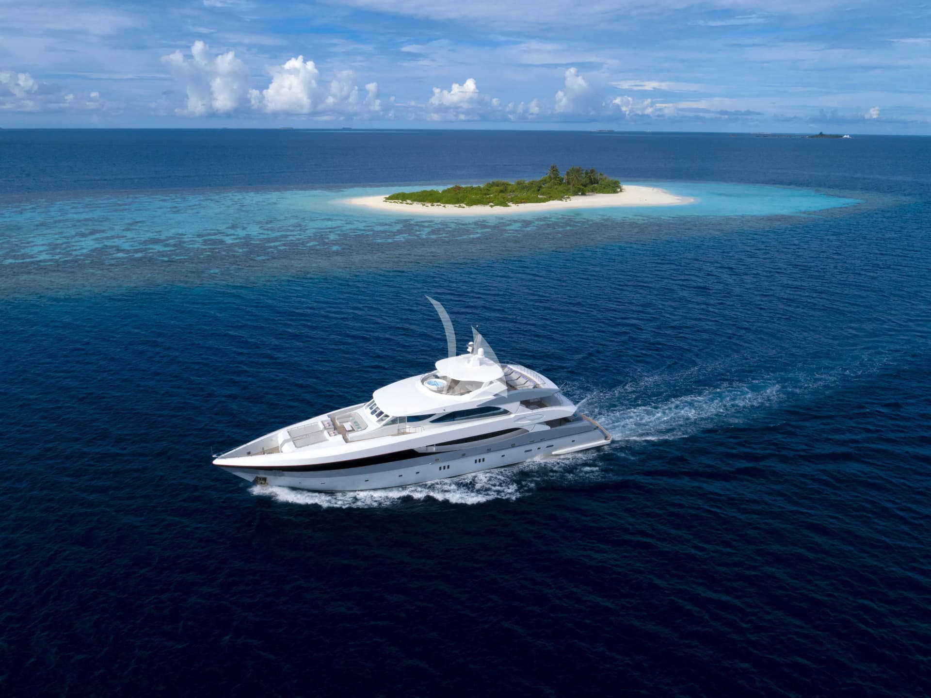 SEAREX – Exterior