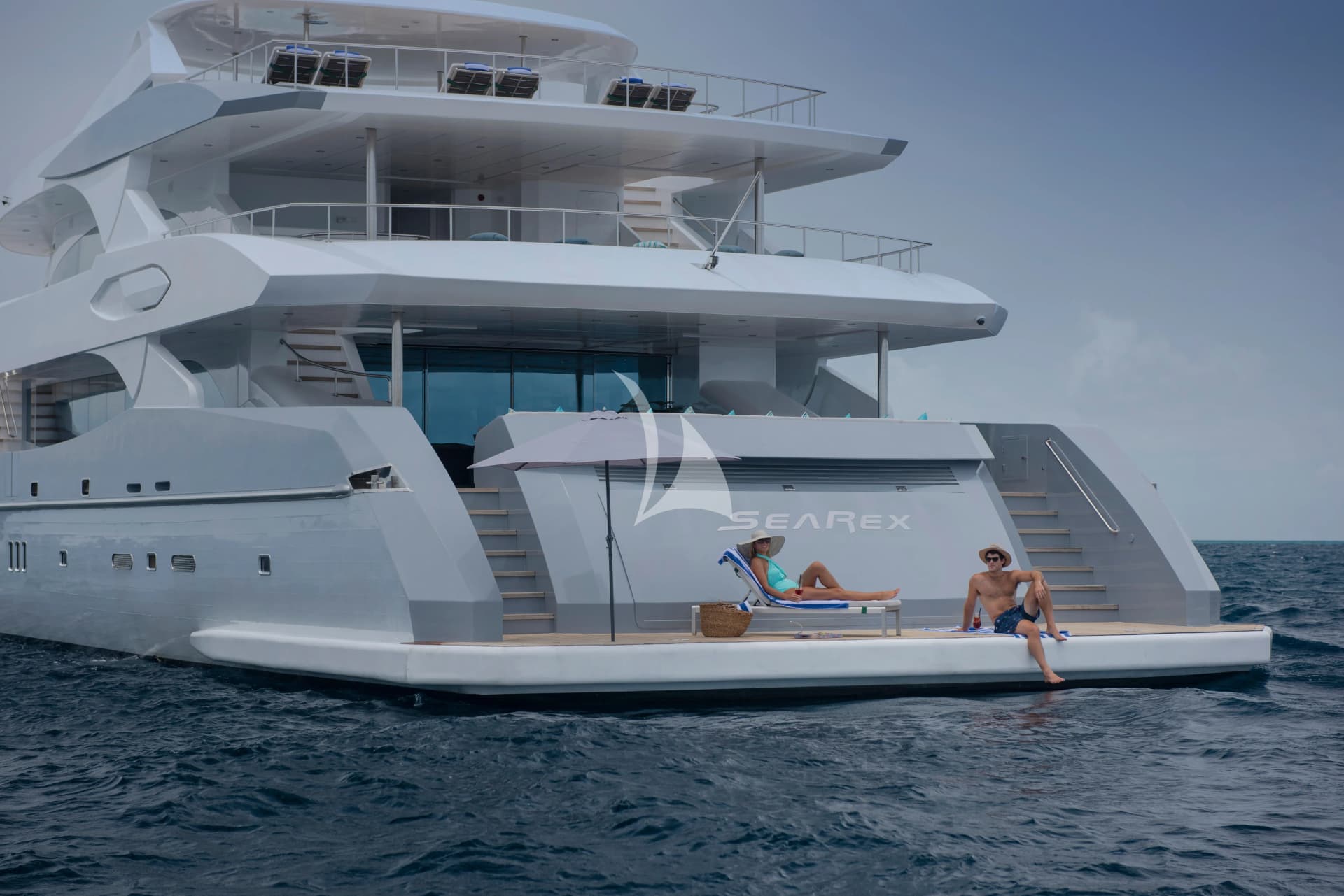 SEAREX – Exterior