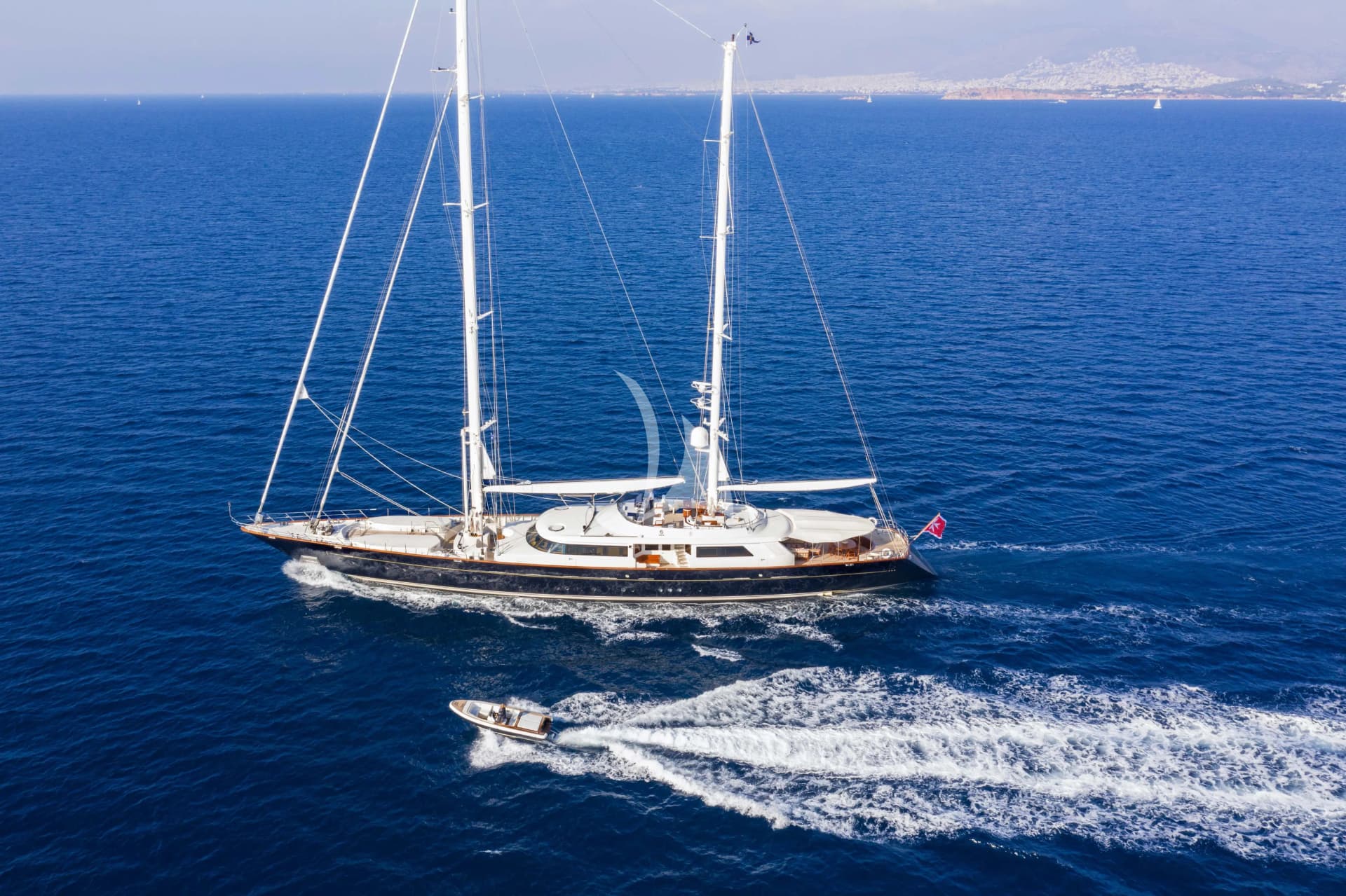 XASTERIA – Exterior