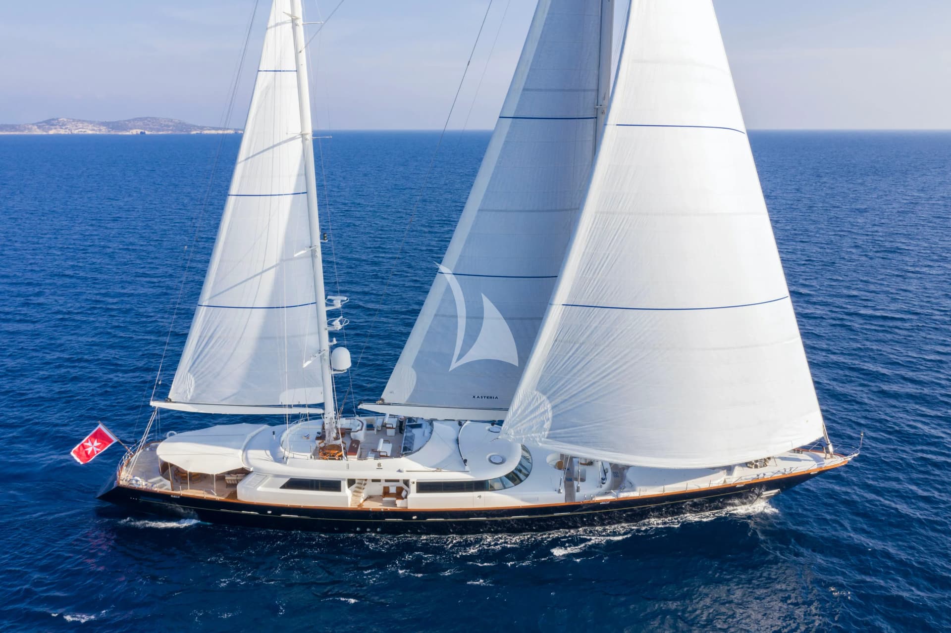 XASTERIA – Perini Navi