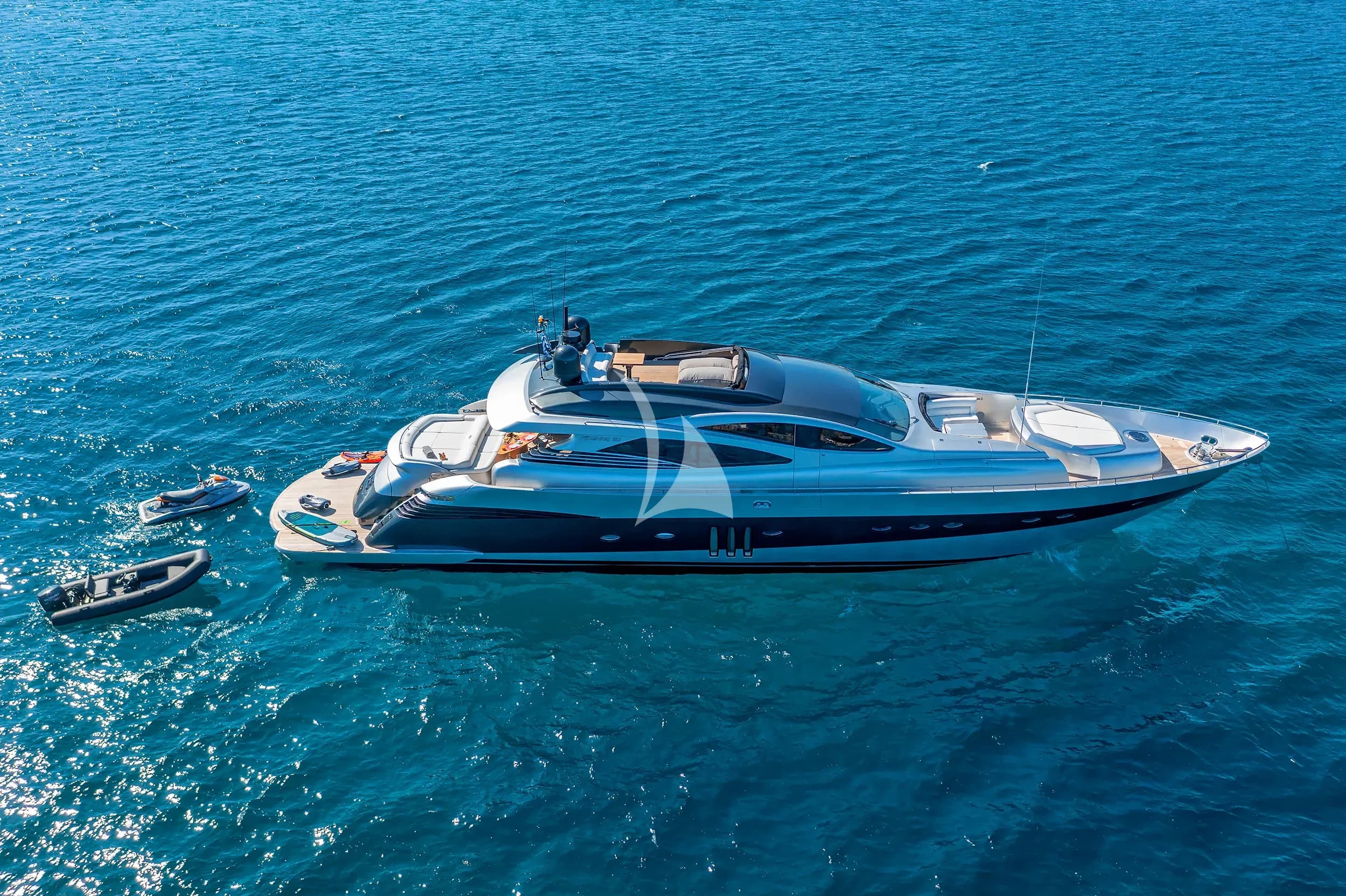 ONE – Pershing