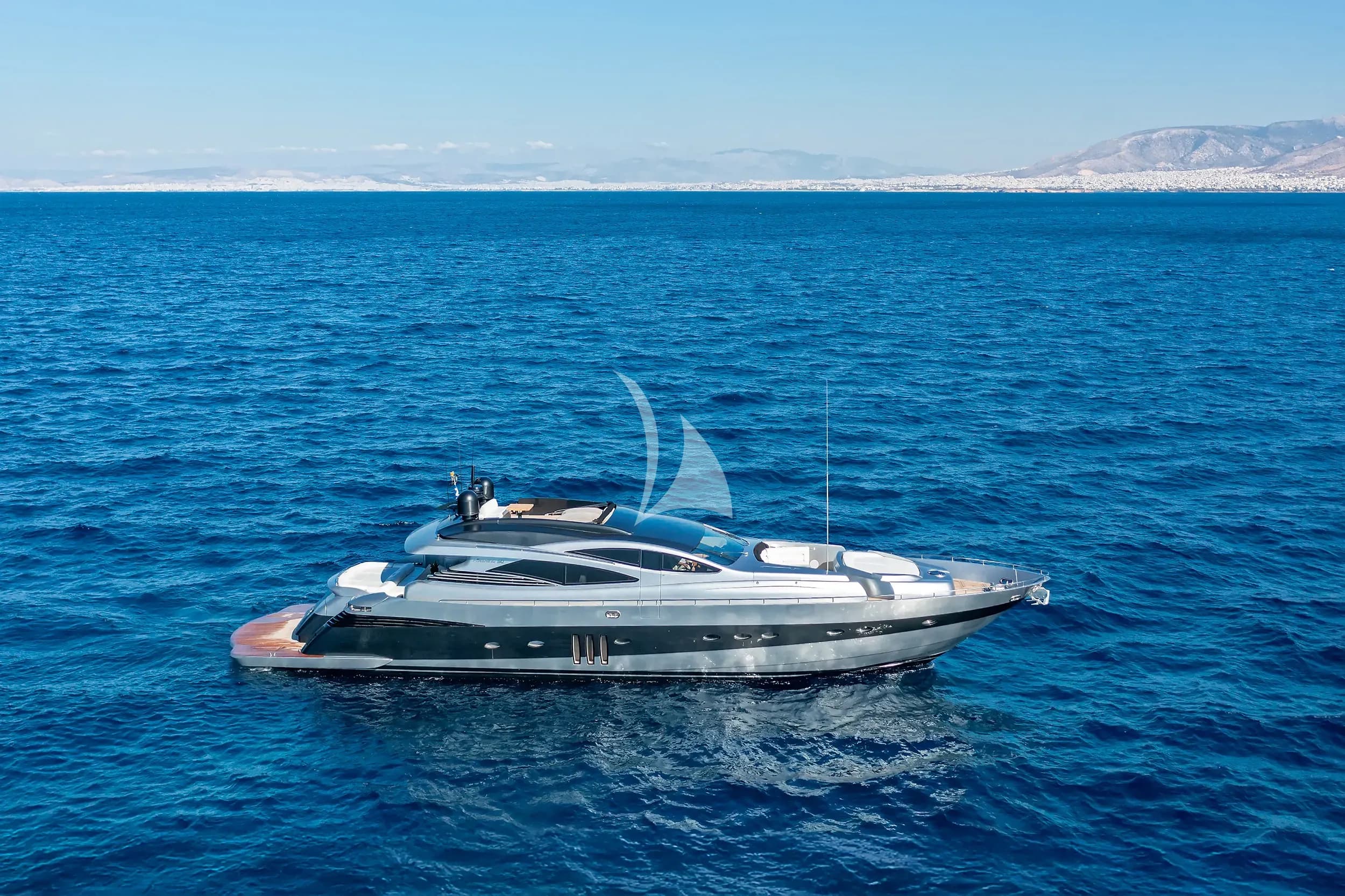 ONE – Exterior