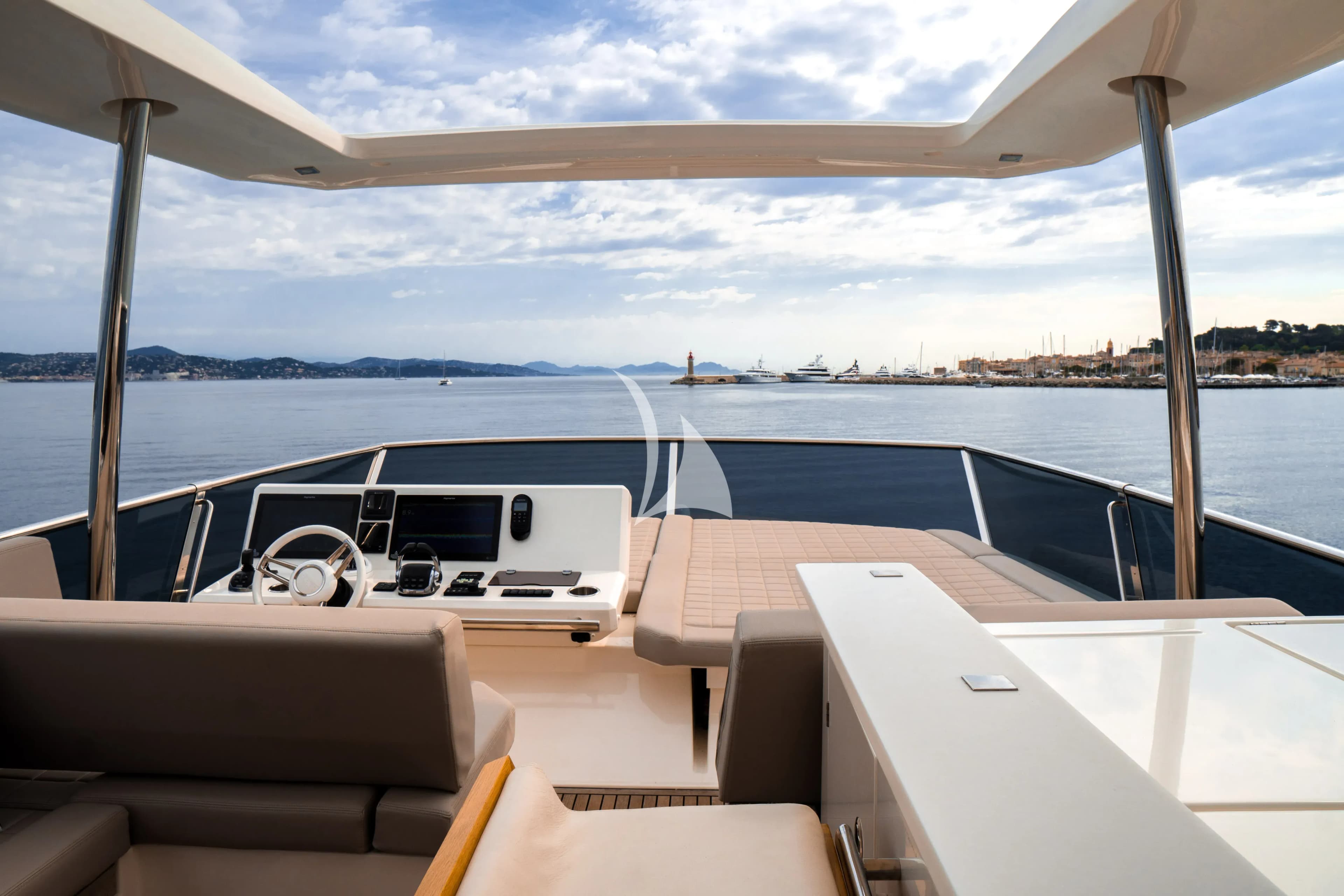 ROMY ONE – Exterior
