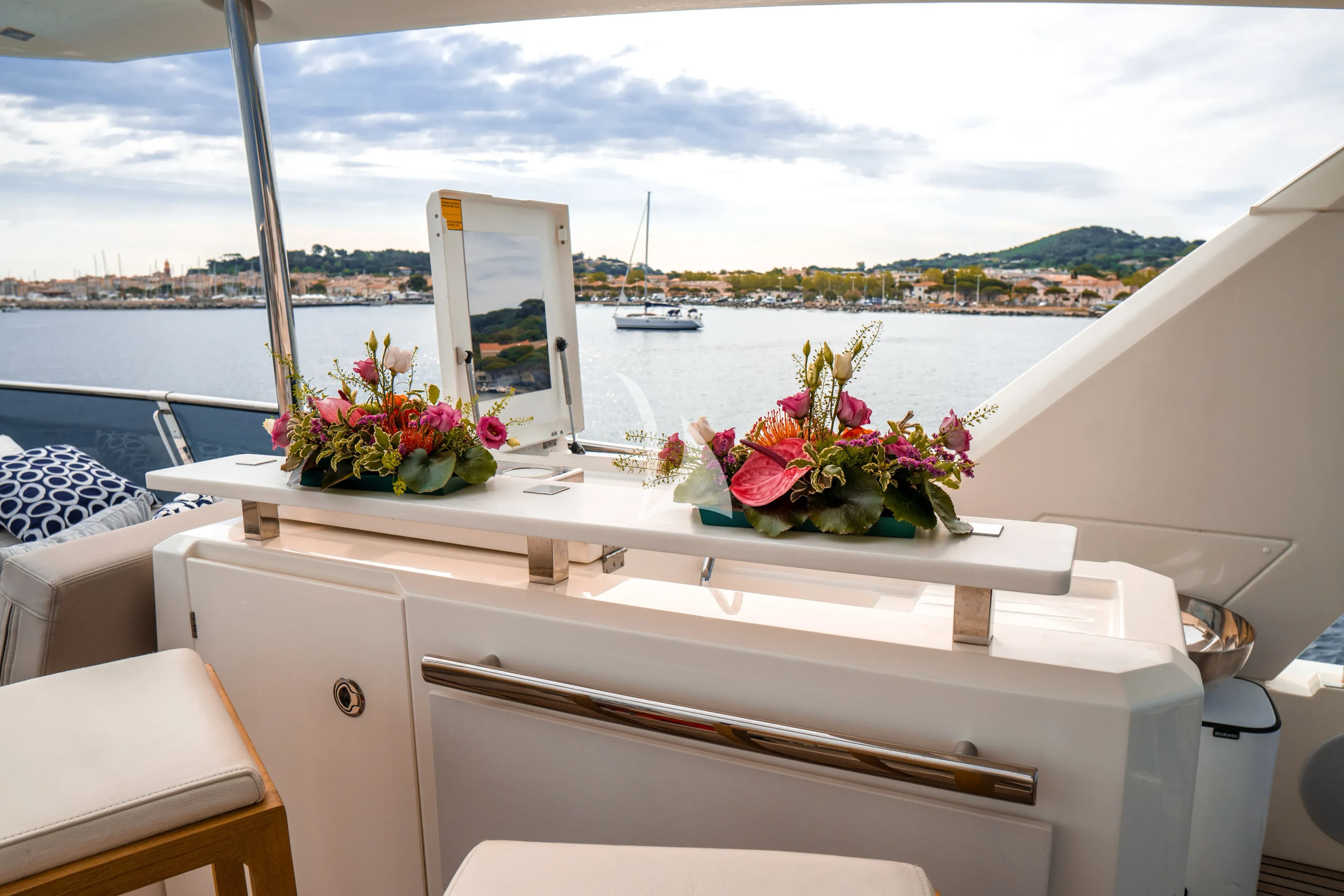 ROMY ONE – Exterior