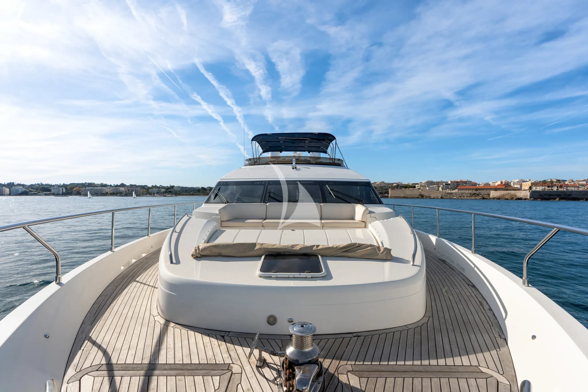 KUMBA IV – Exterior