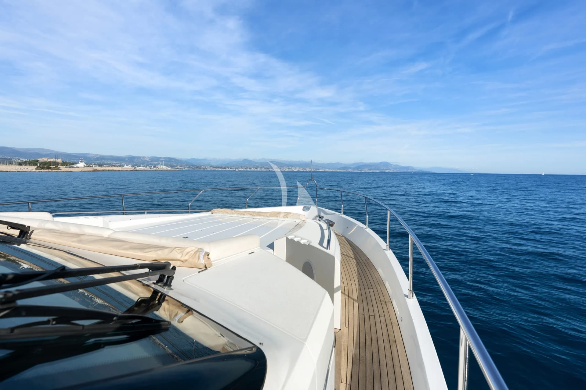 KUMBA IV – Exterior