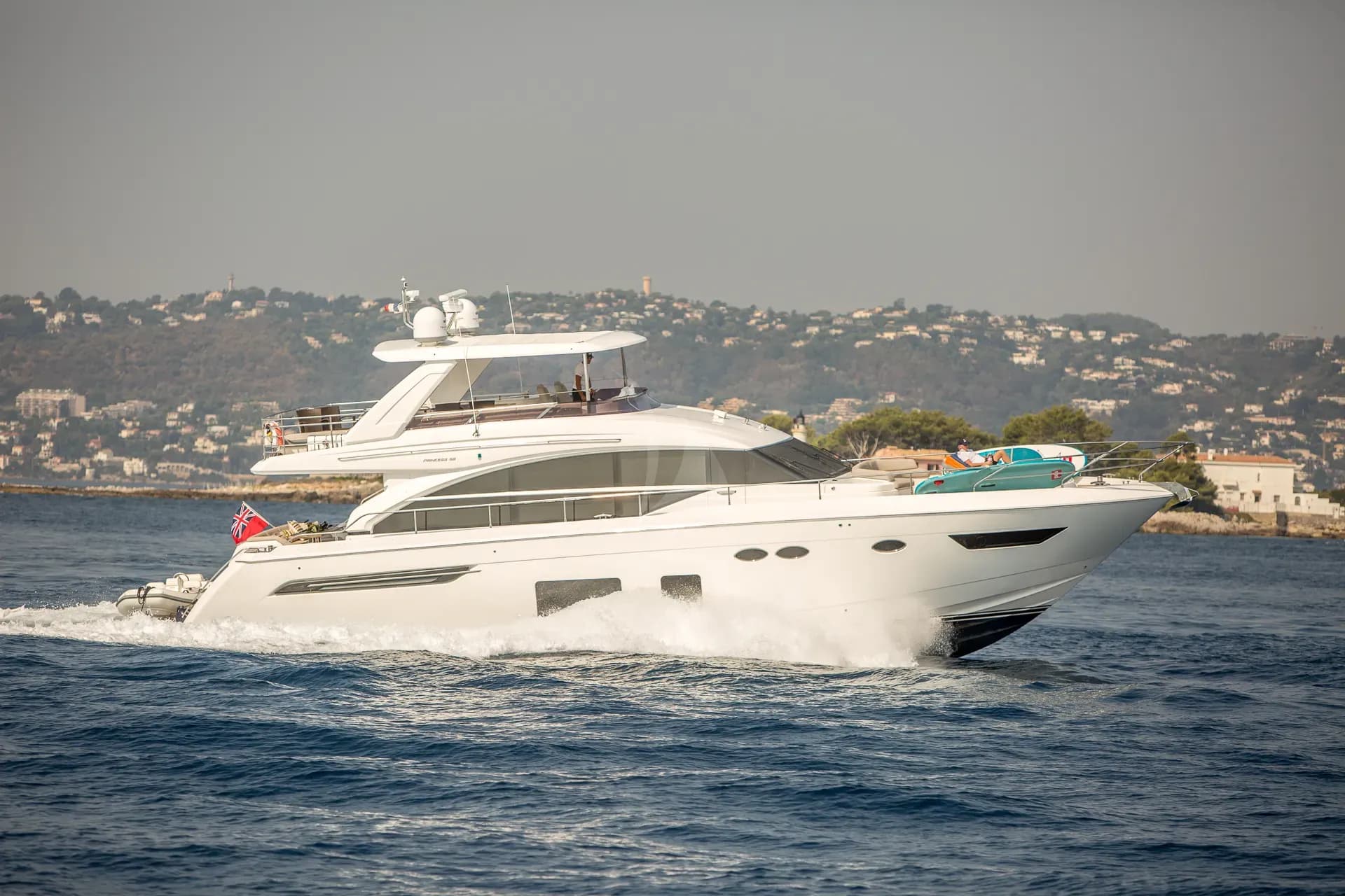 ShawLife – Exterior