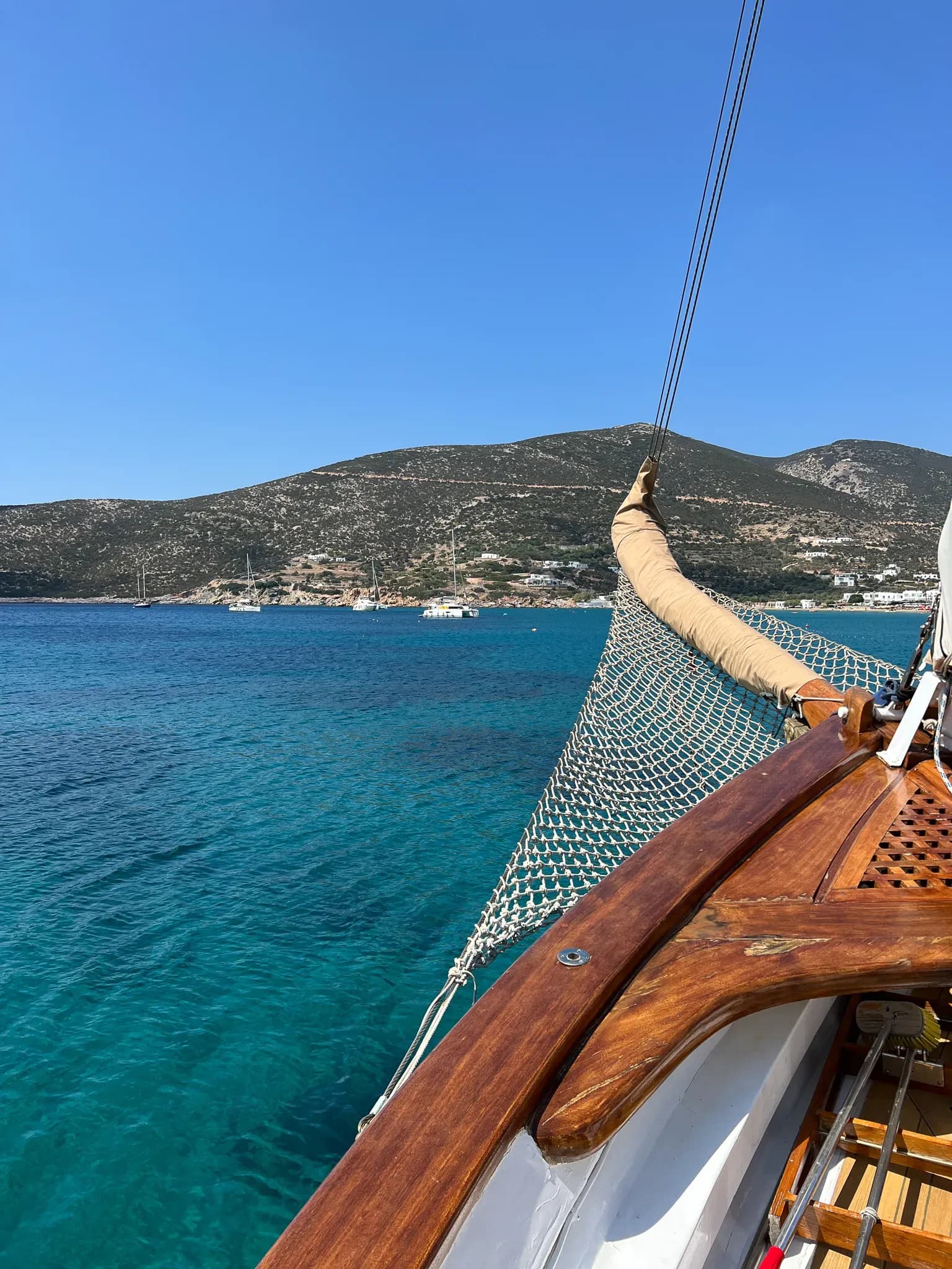 Aphrodite – Exterior