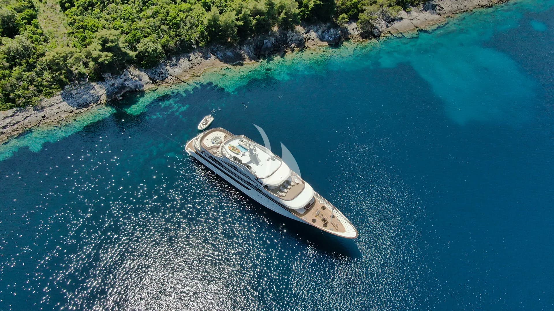 M/Y ANTHEA – Exterior