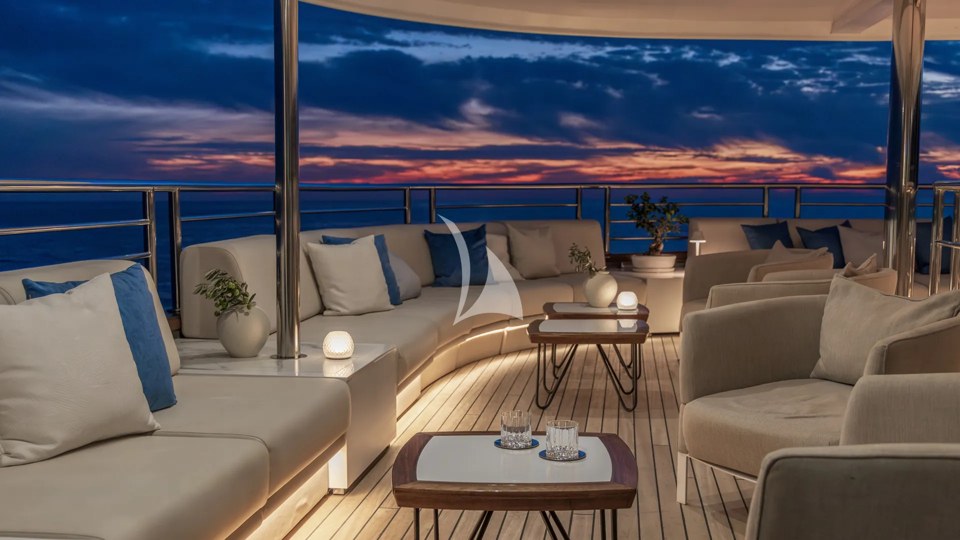 M/Y ANTHEA – Exterior