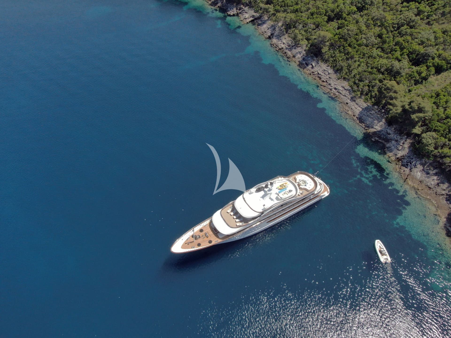 M/Y ANTHEA – Exterior