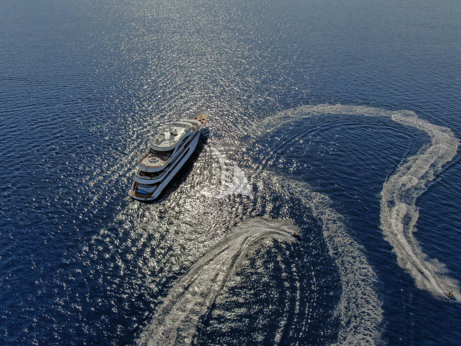 M/Y ANTHEA – Exterior