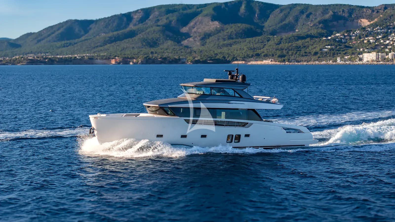 CLOUD IX – Exterior