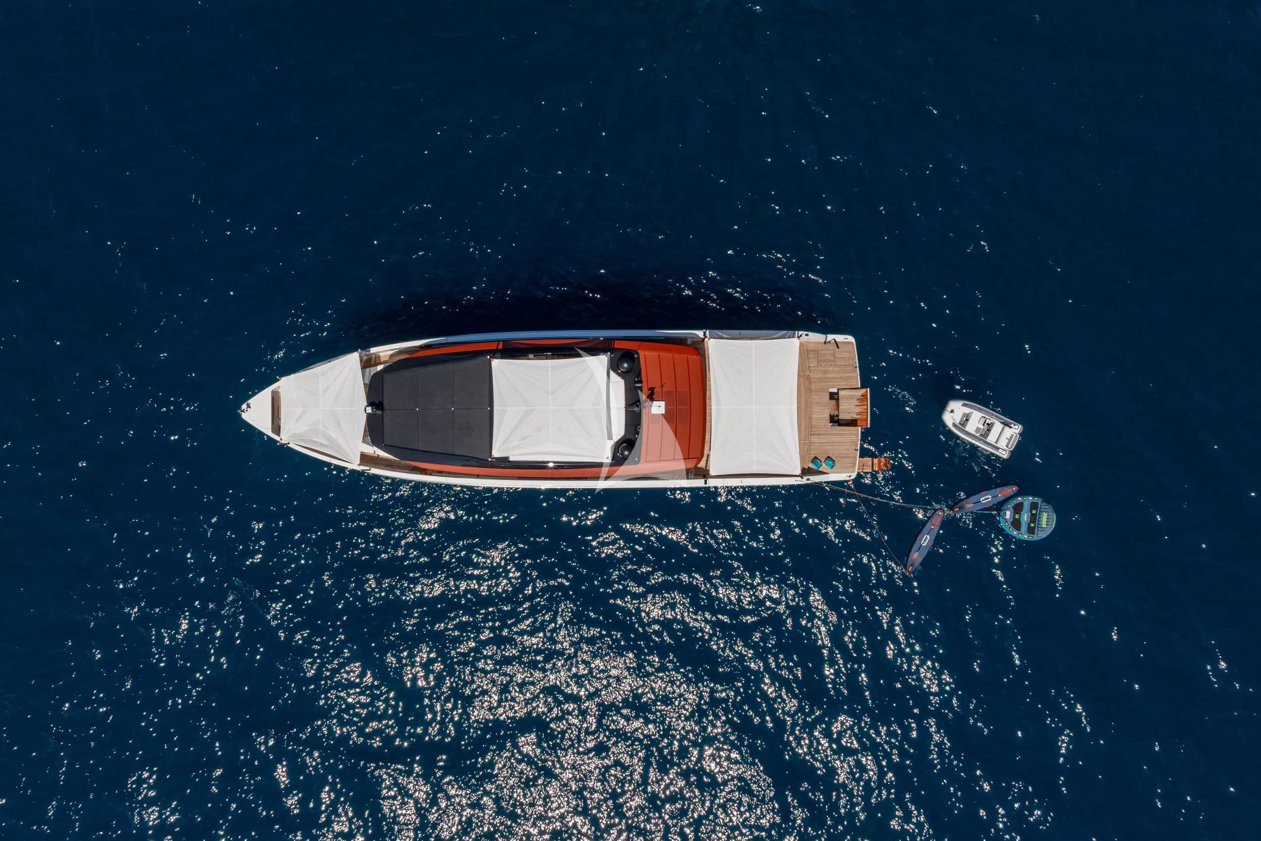 FORZA QUIETA – Exterior