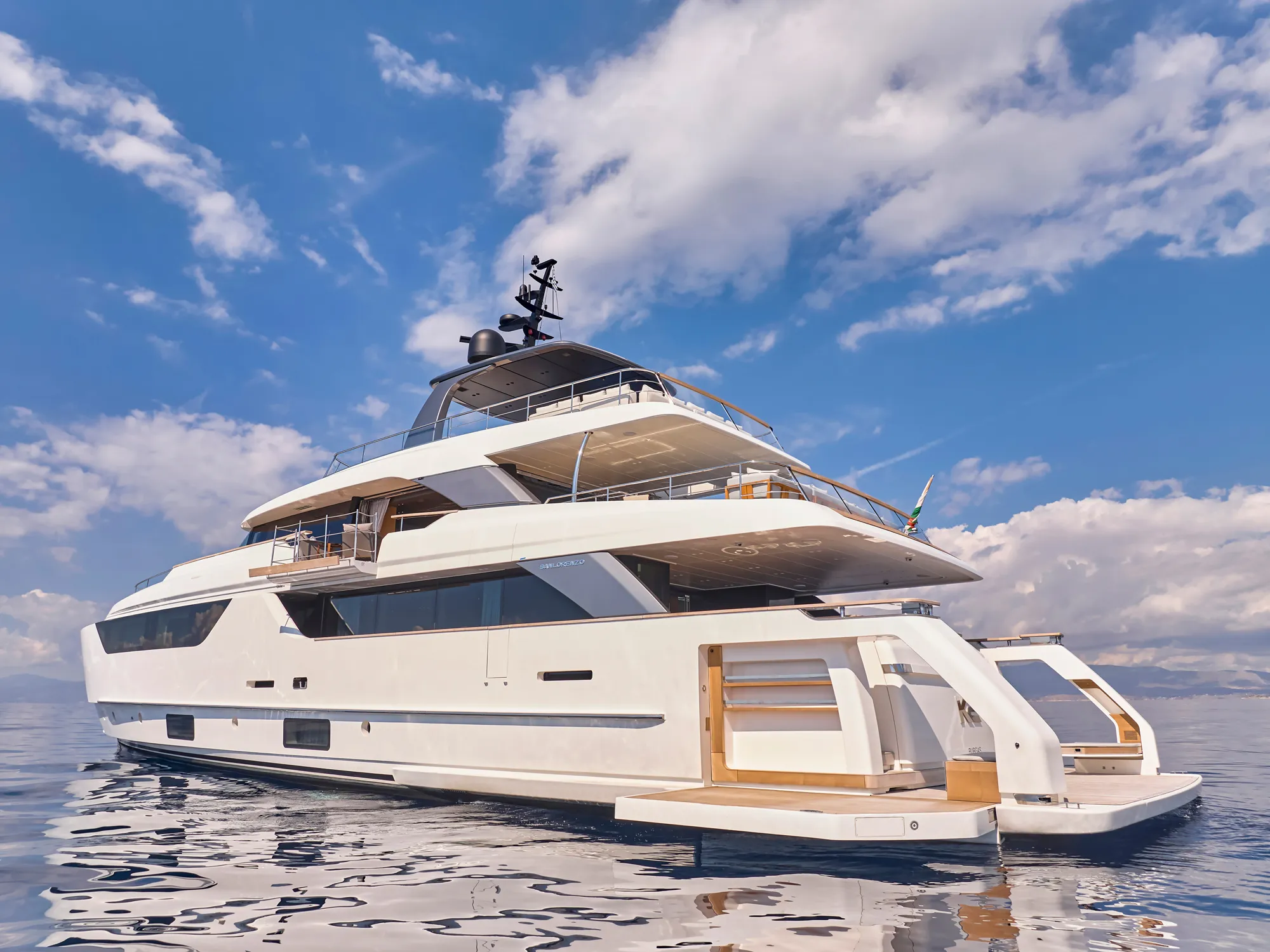 K2 – Exterior