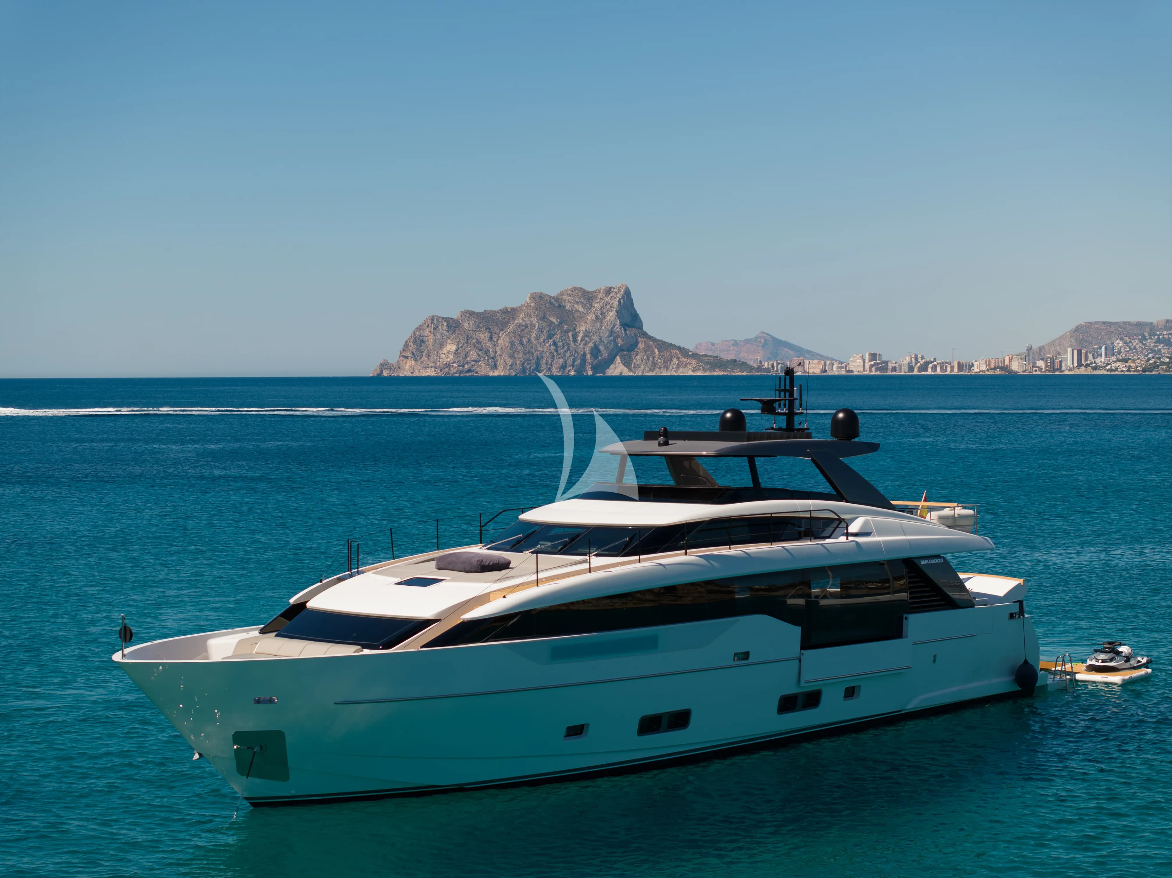 MICHISAN – Exterior