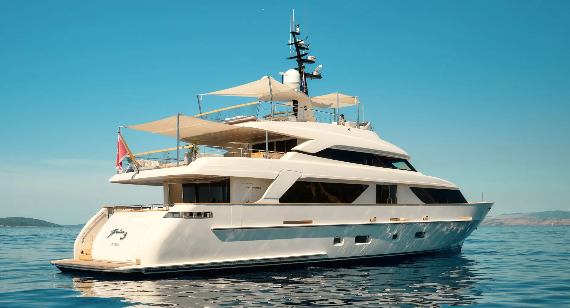 ZULU 3 – Exterior