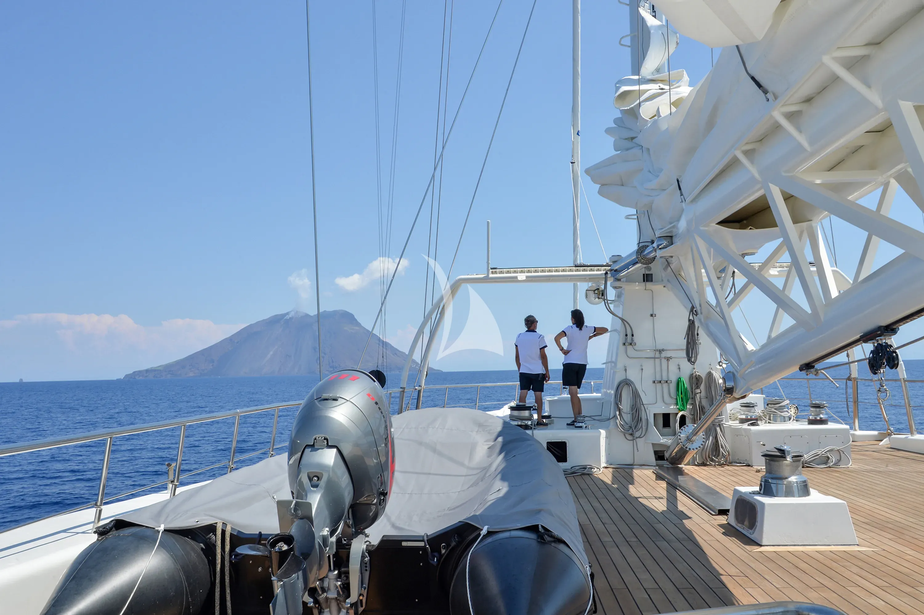 LE PONANT – Exterior
