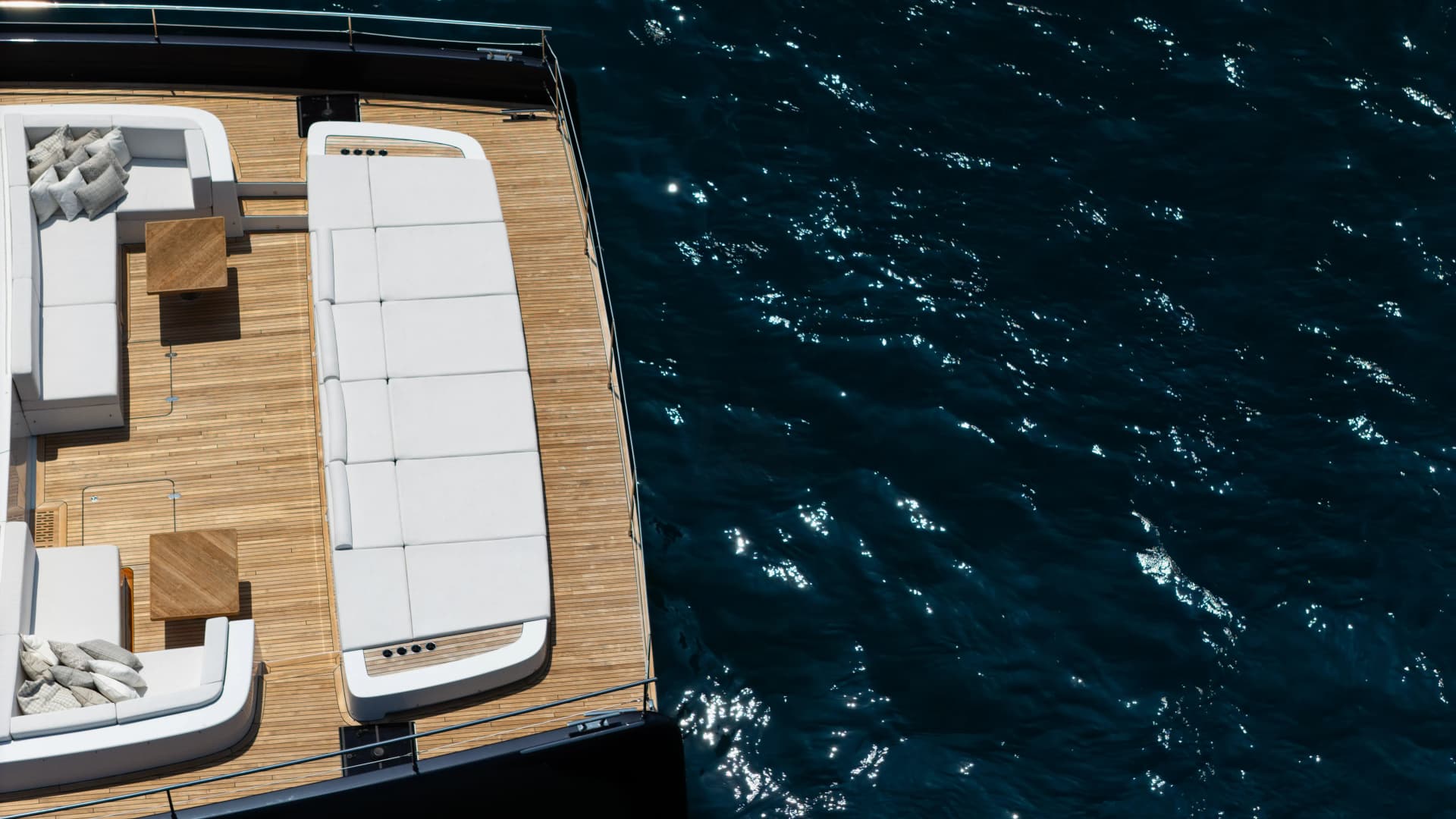 COLIBRI – Exterior