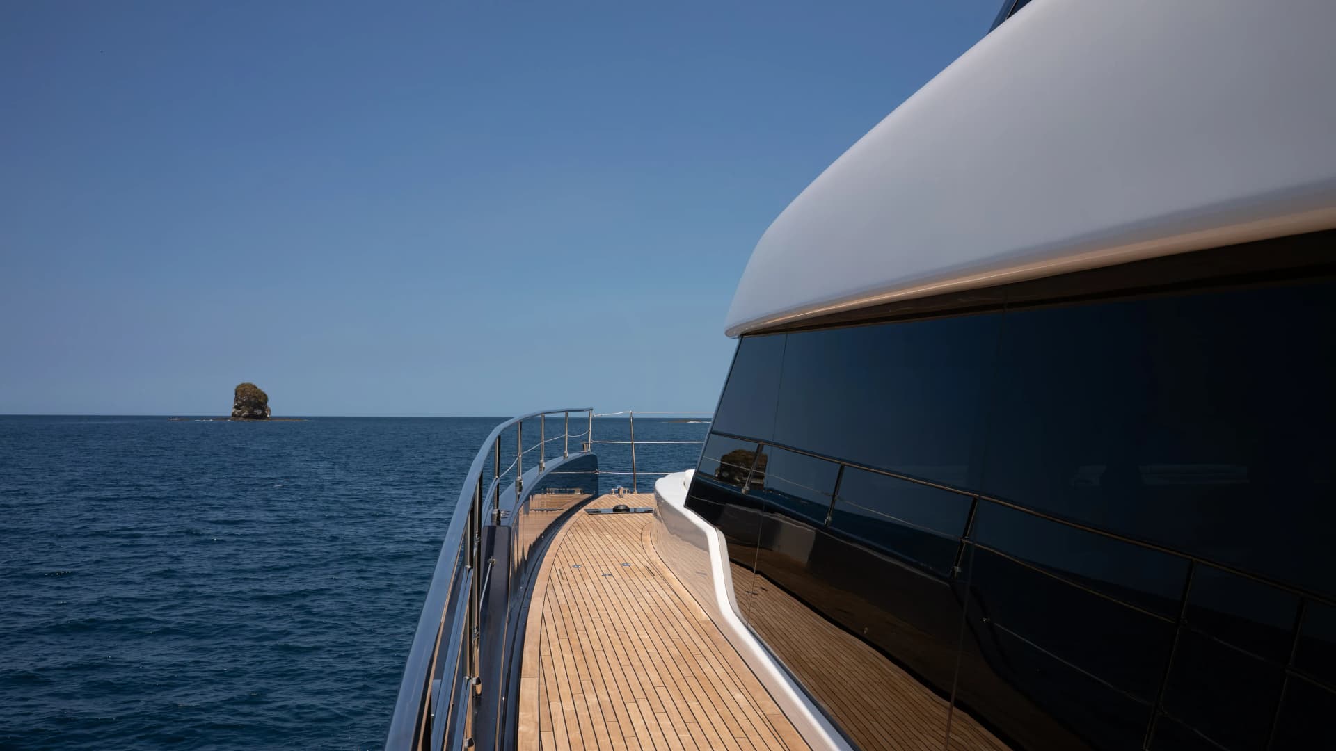 COLIBRI – Exterior