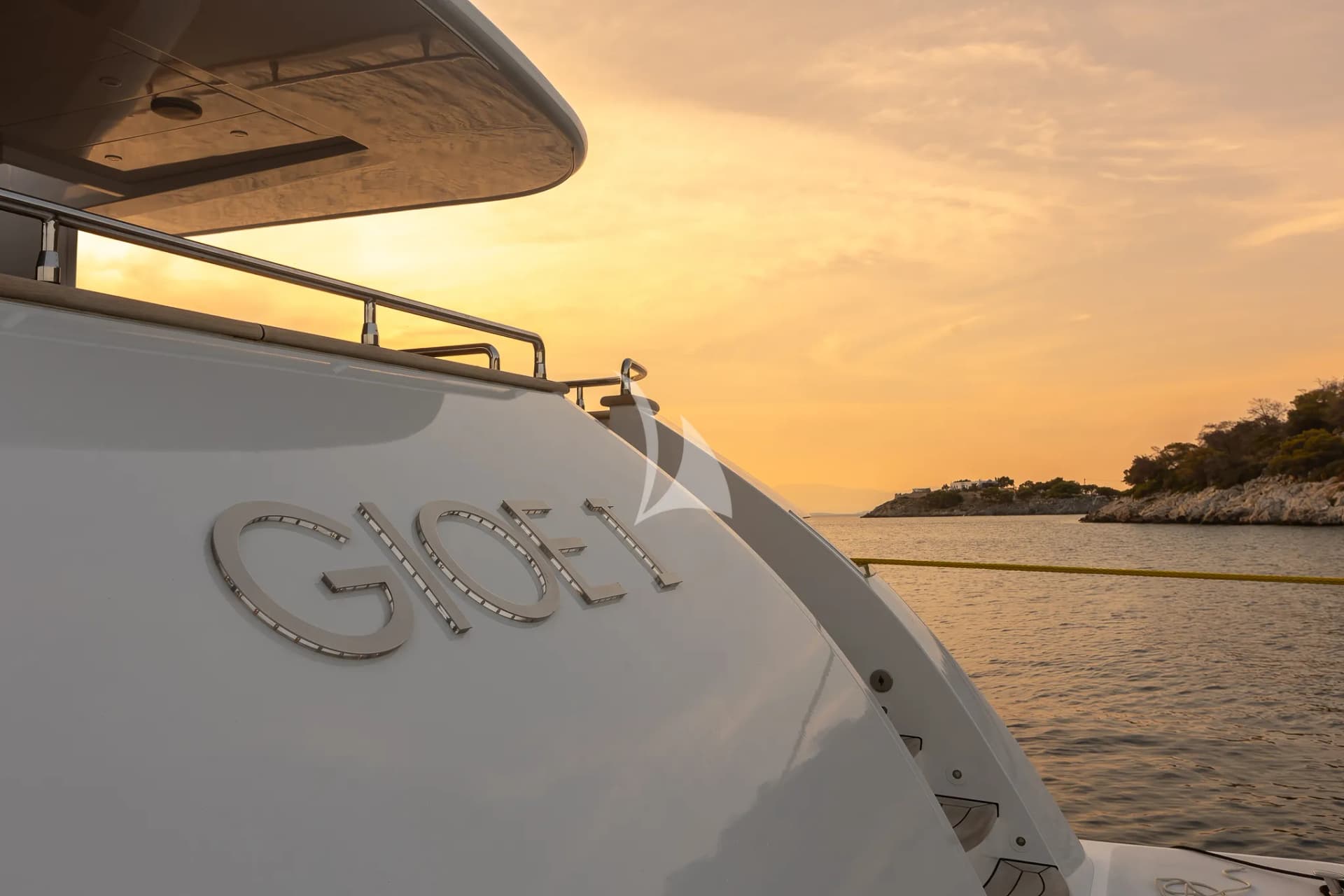 C-ROCK – Exterior