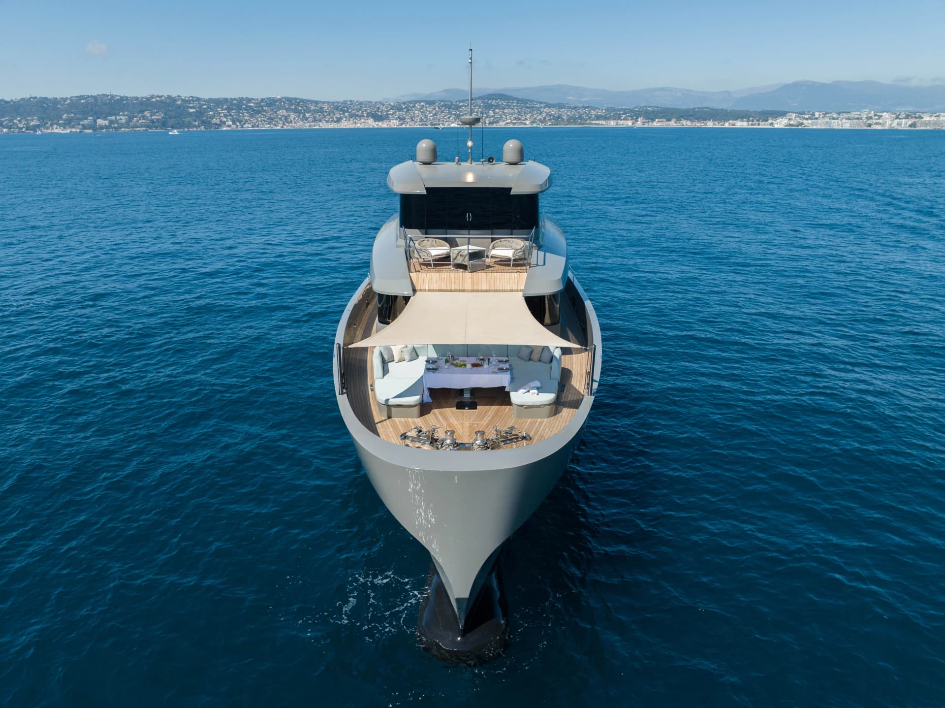Kokonut's Wally – Exterior
