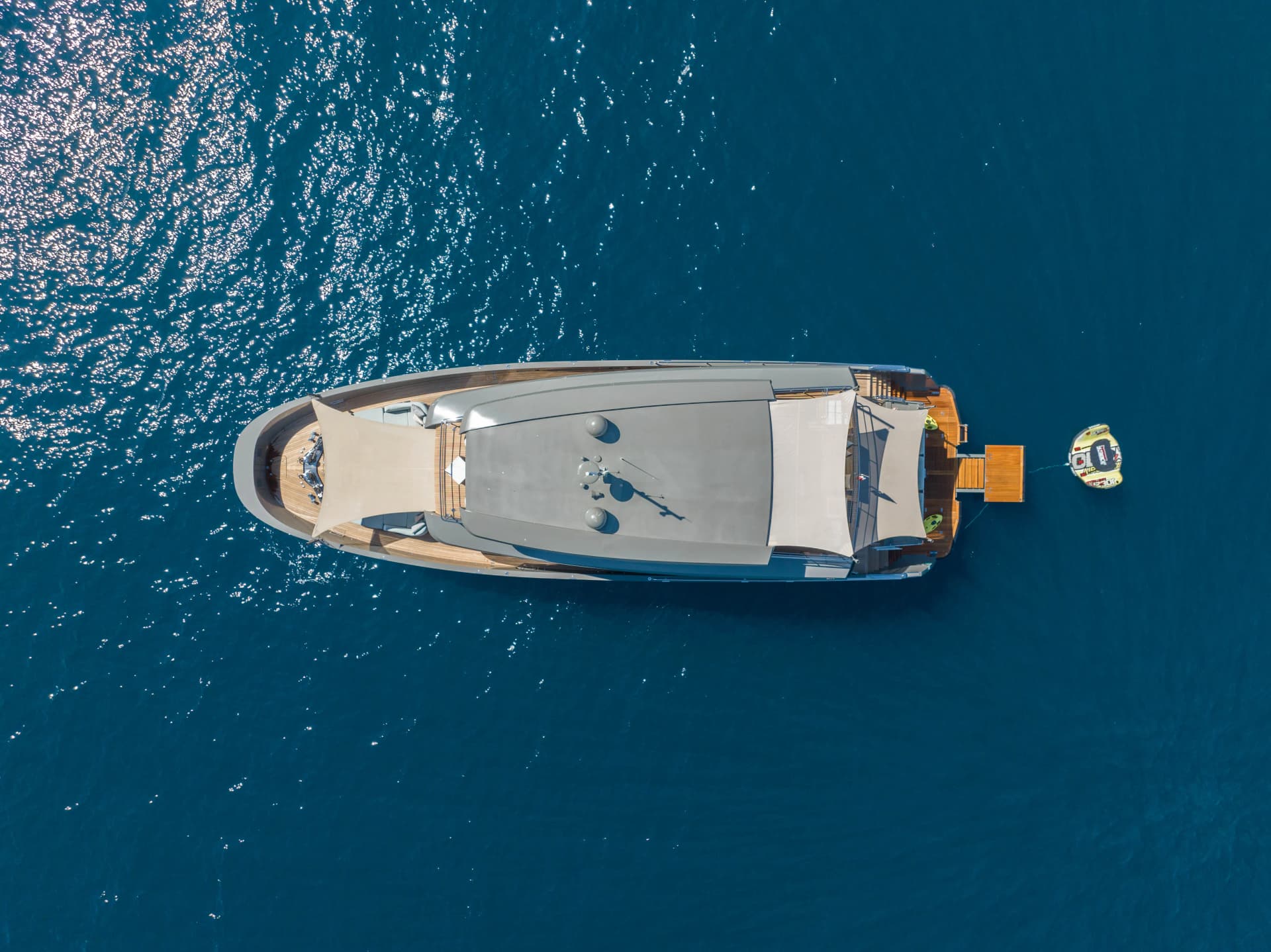 Kokonut's Wally – Exterior