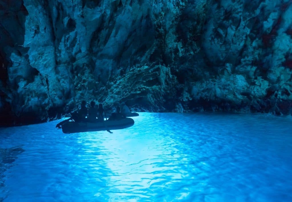 bisevo-blue-grotto-croatia