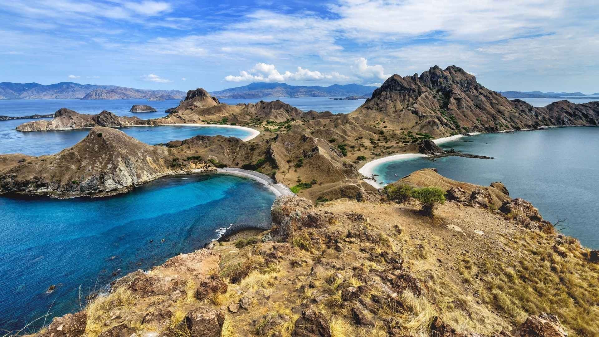 indonesia islands mountains