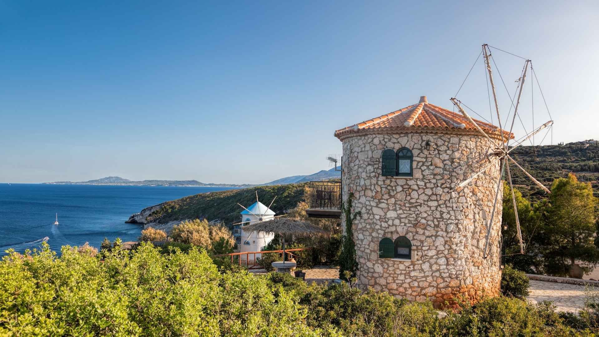 windmills-on-cape-skinari