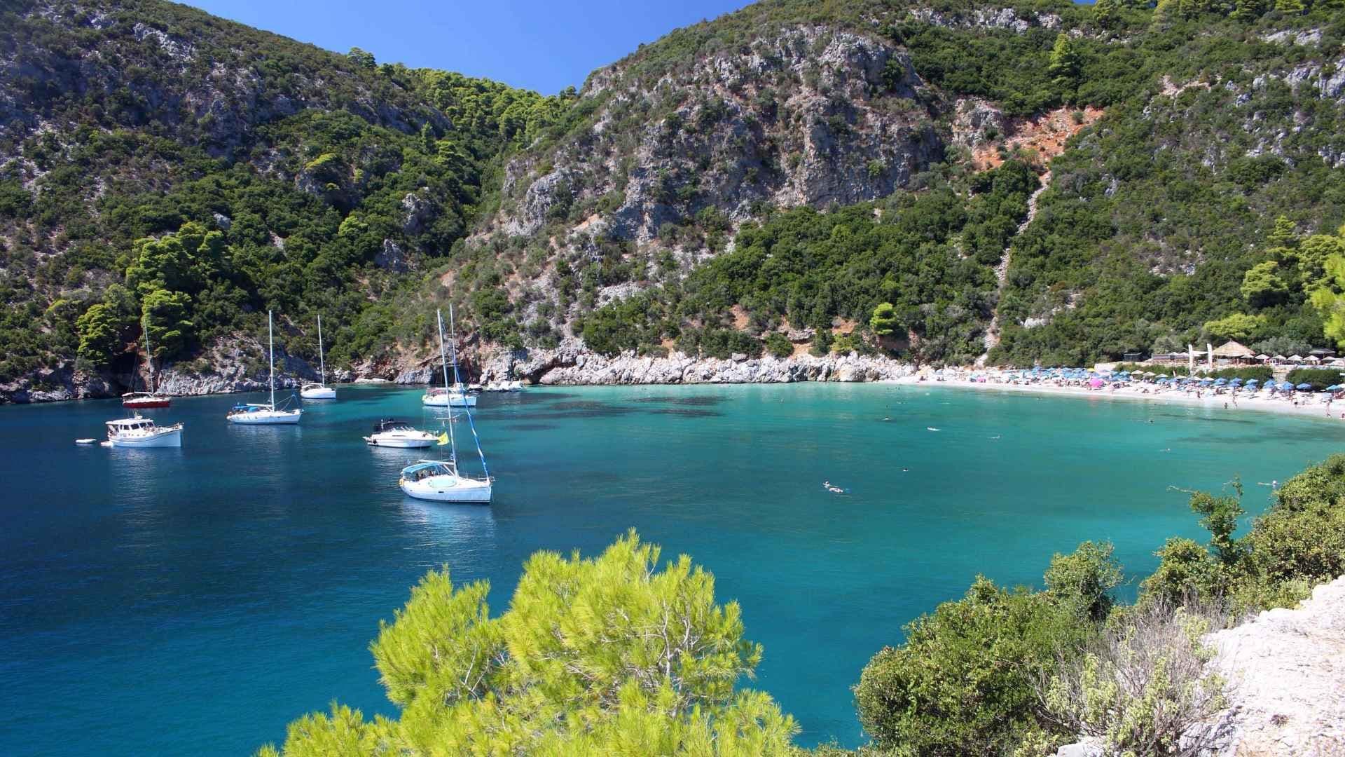 limnonari beach skopelos greece