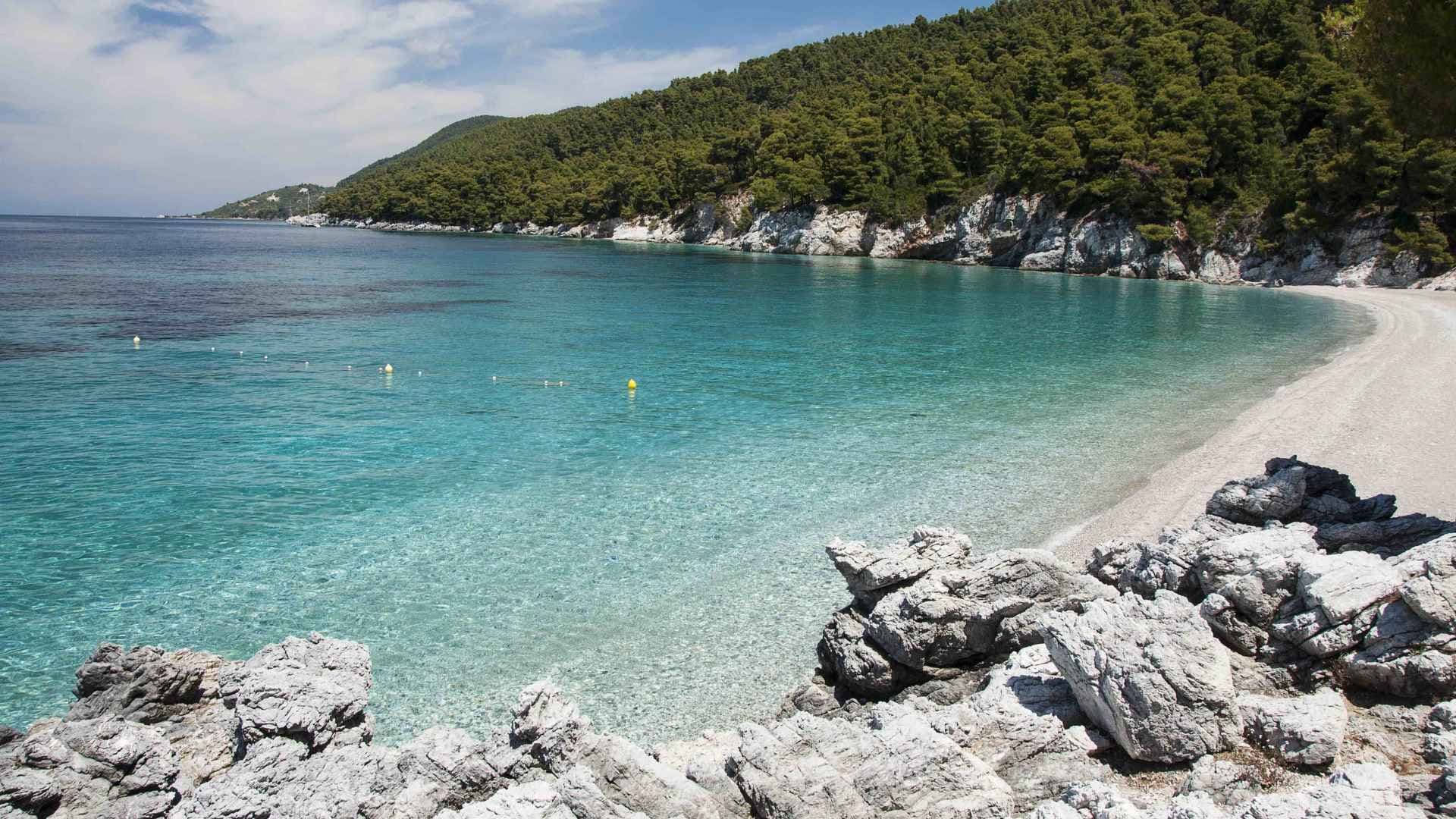 panormous skiathos bay