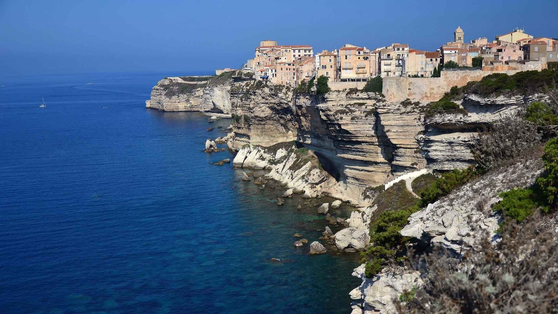 bonifacio-cliffs-over-water