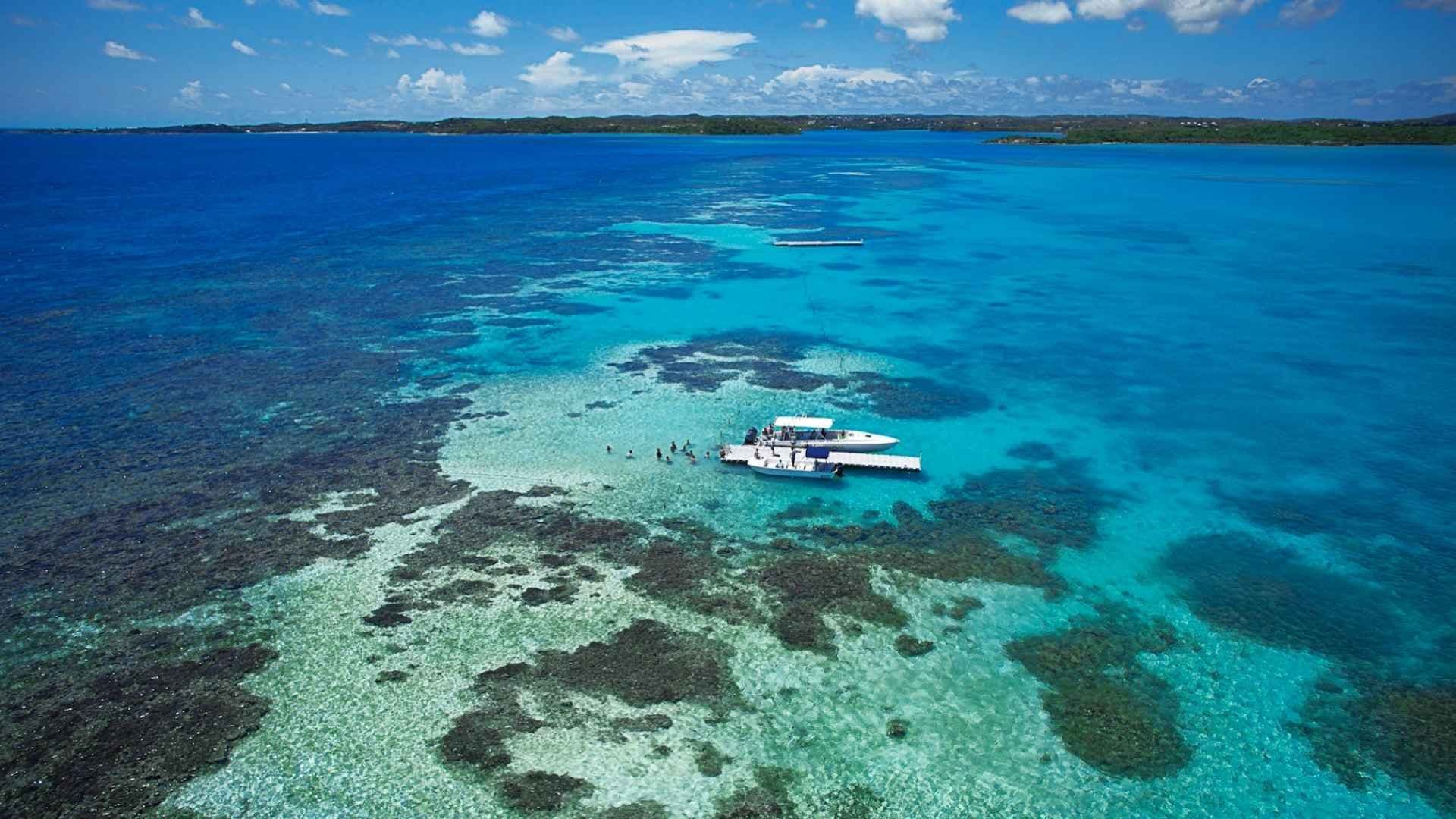 antigua-boat-anchored
