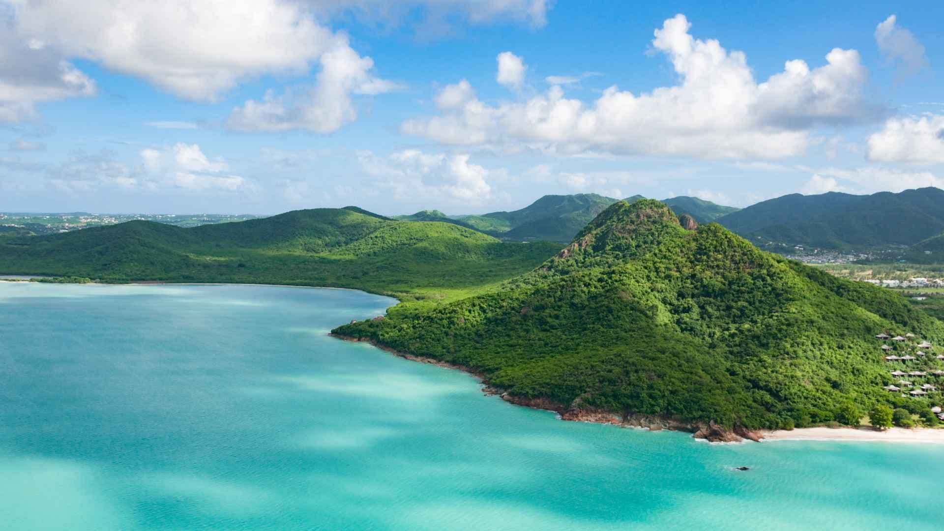 antigua-turquoise-waters