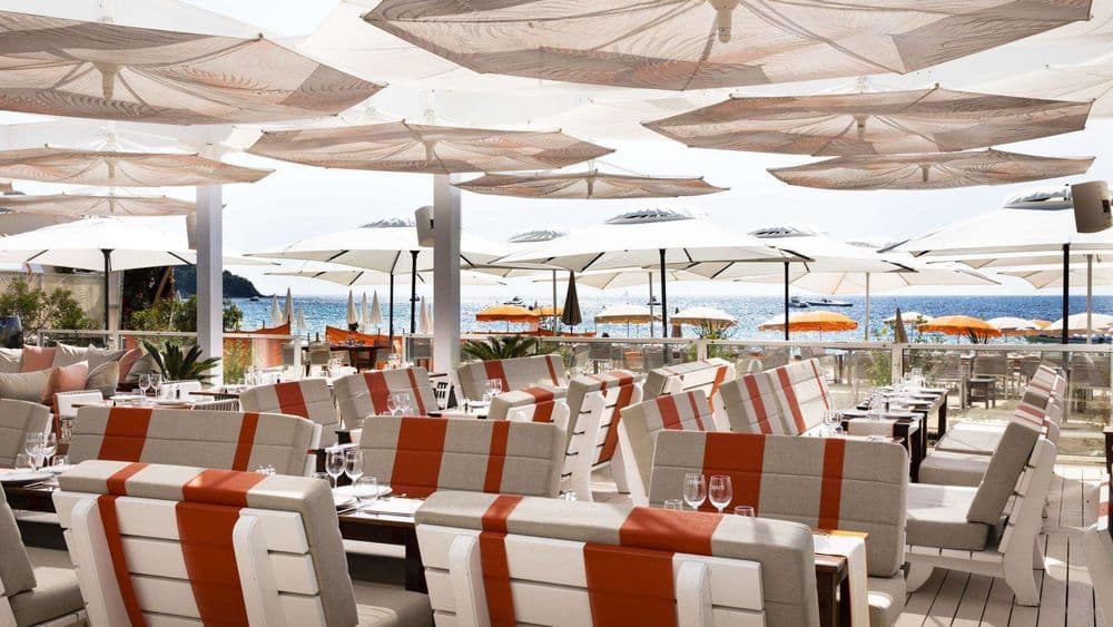 hotel tahiti beach restaurant
